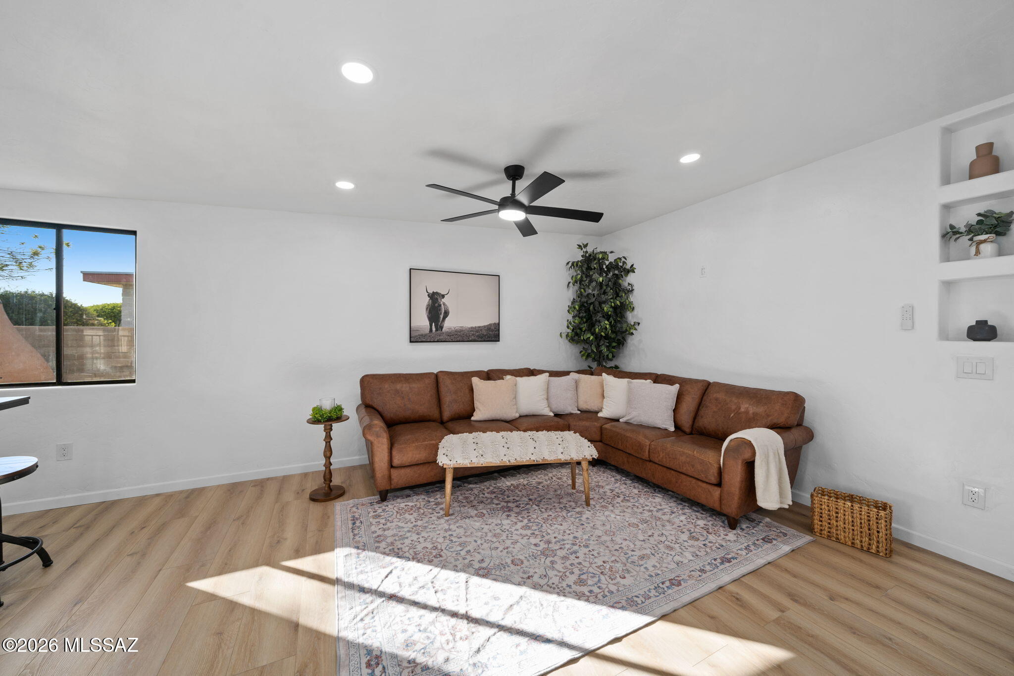 Broadway East (113-253) - Residential