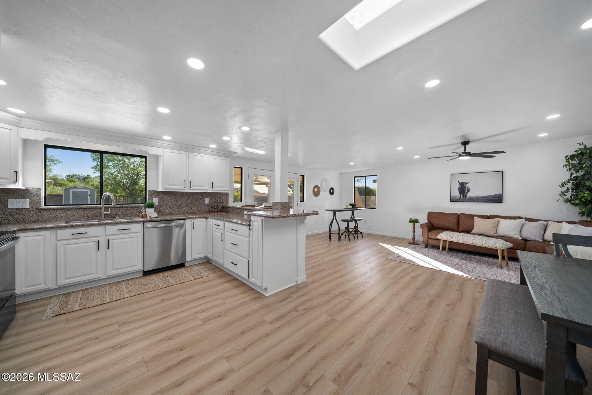 Broadway East (113-253) - Residential