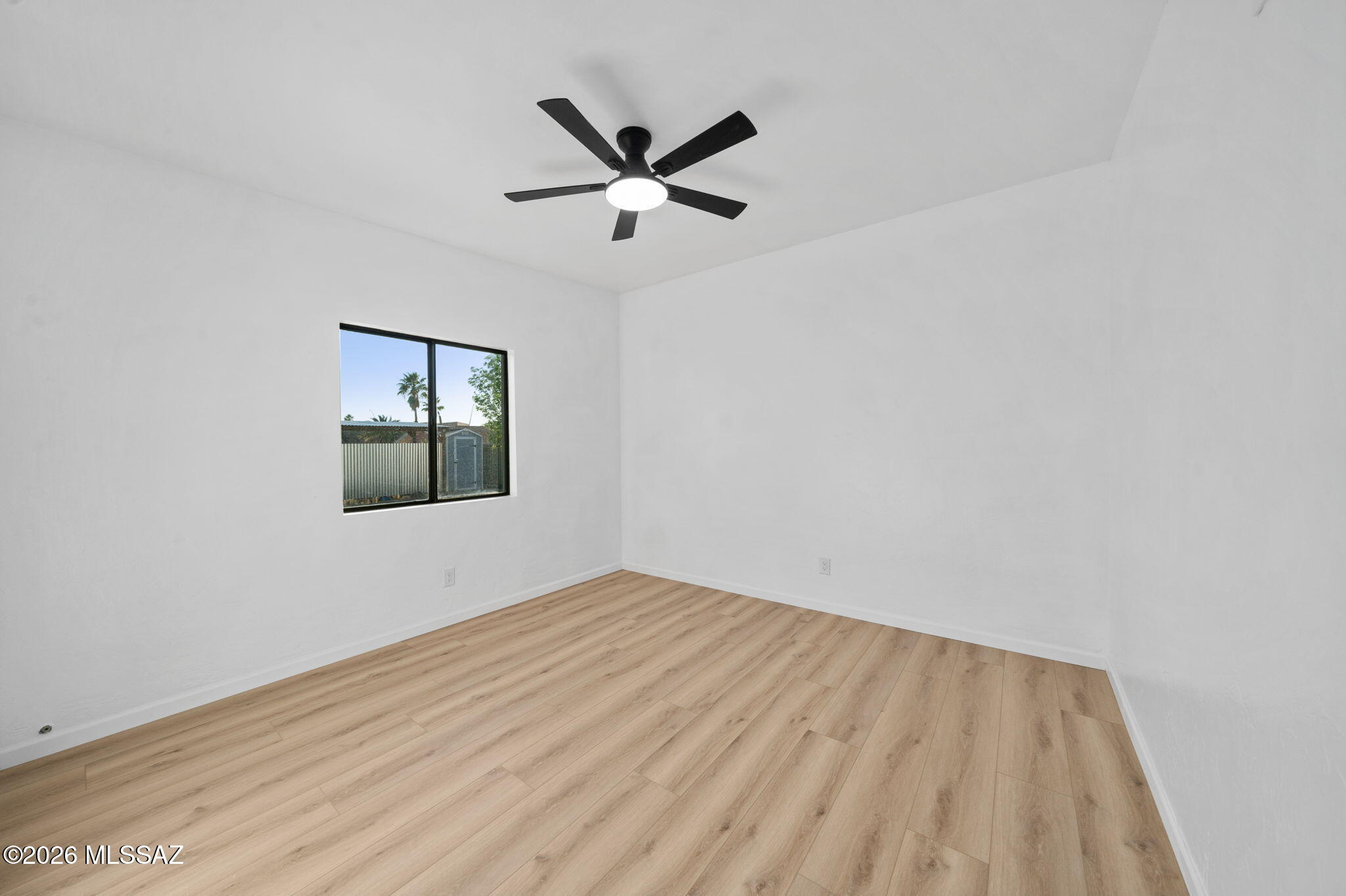 Broadway East (113-253) - Residential