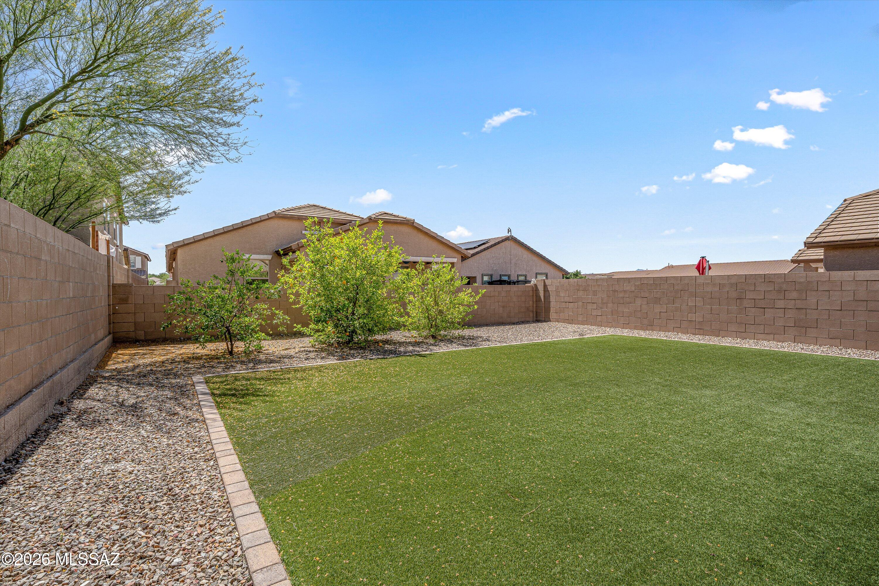 Rancho Del Lago (B37-38) - Residential