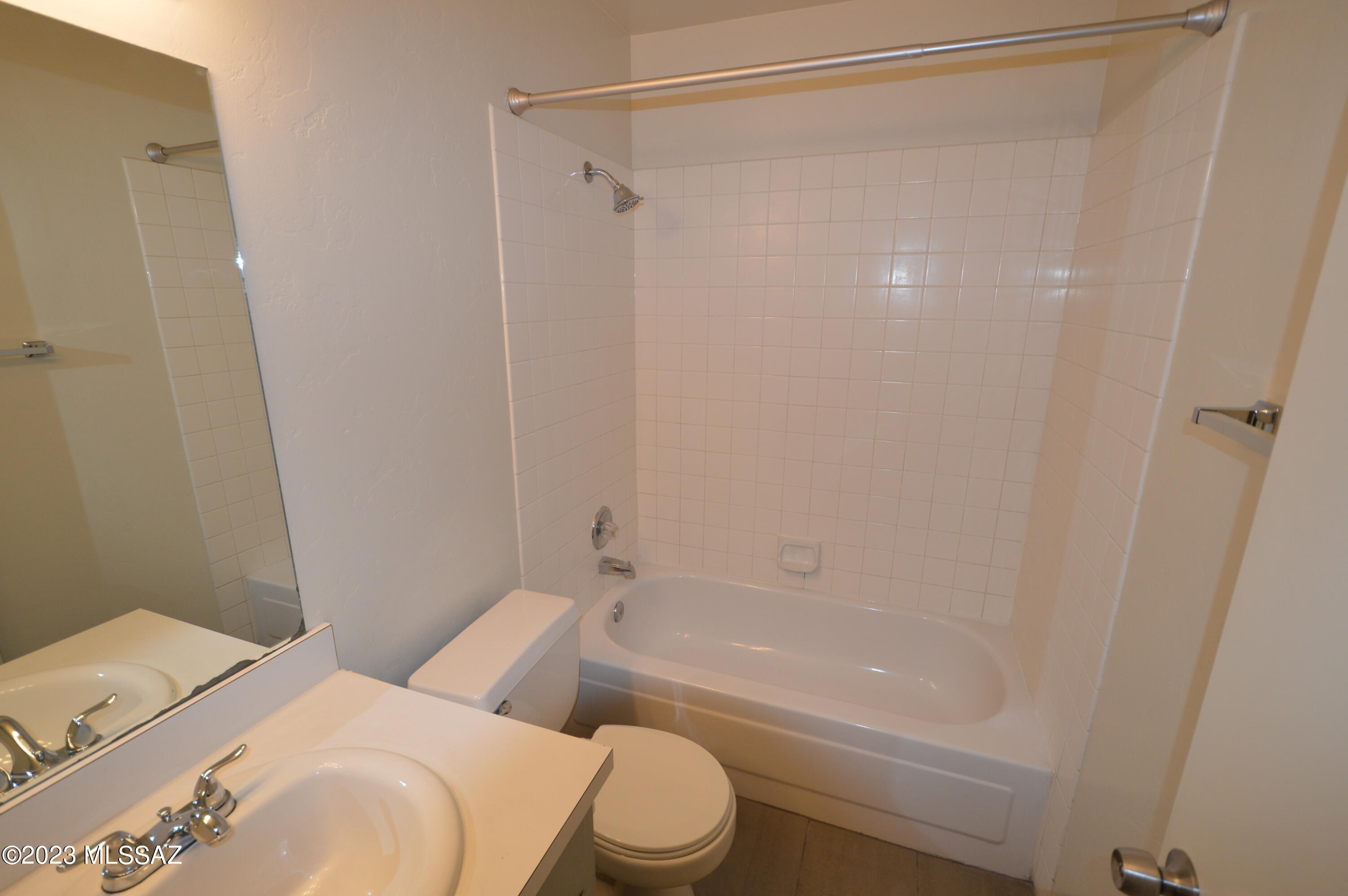 Vista Del Monte Tract - Residential Lease