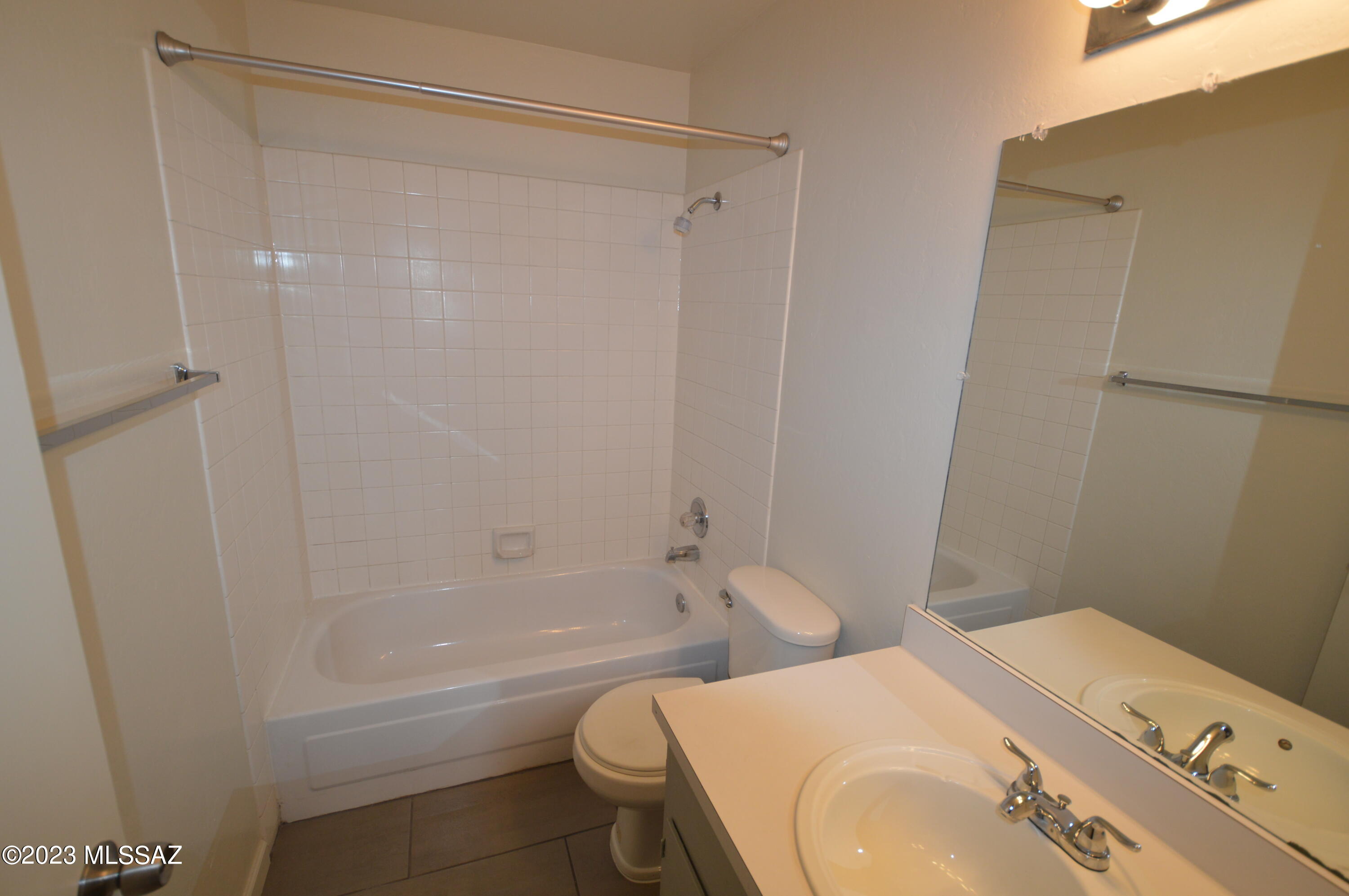 Vista Del Monte Tract - Residential Lease