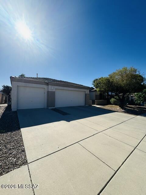 Monterra Knolls (1-169) - Residential Lease