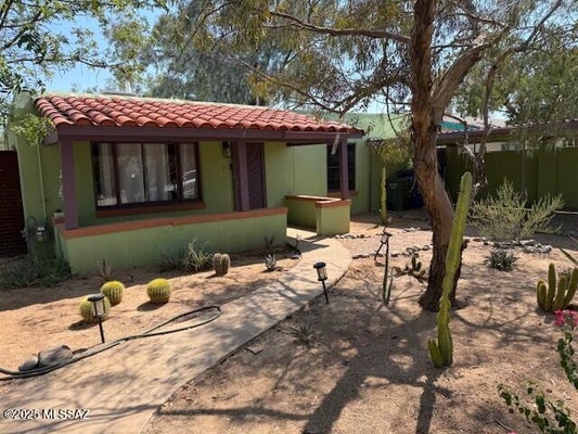 4426 E LINDEN ST, TUCSON, AZ 85712 - Image b691f80b71c71db516cd4b4f271f7bad/242595624