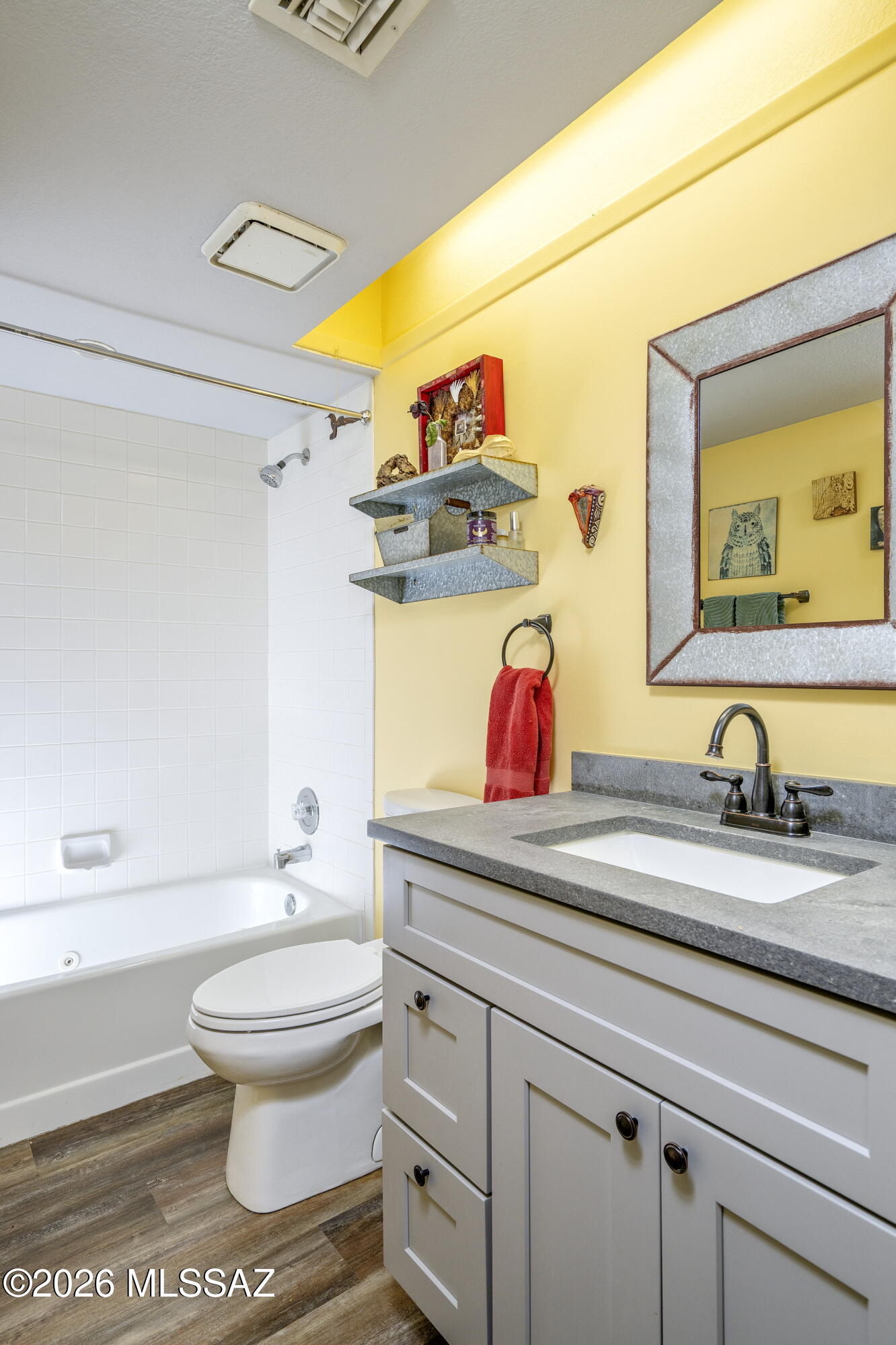 Ventana De Sabino North (1-127) - Residential