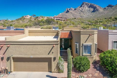 Photo of 9807 N Ridge Shadow Place, Oro Valley, AZ 85704 (MLS # 22606992)