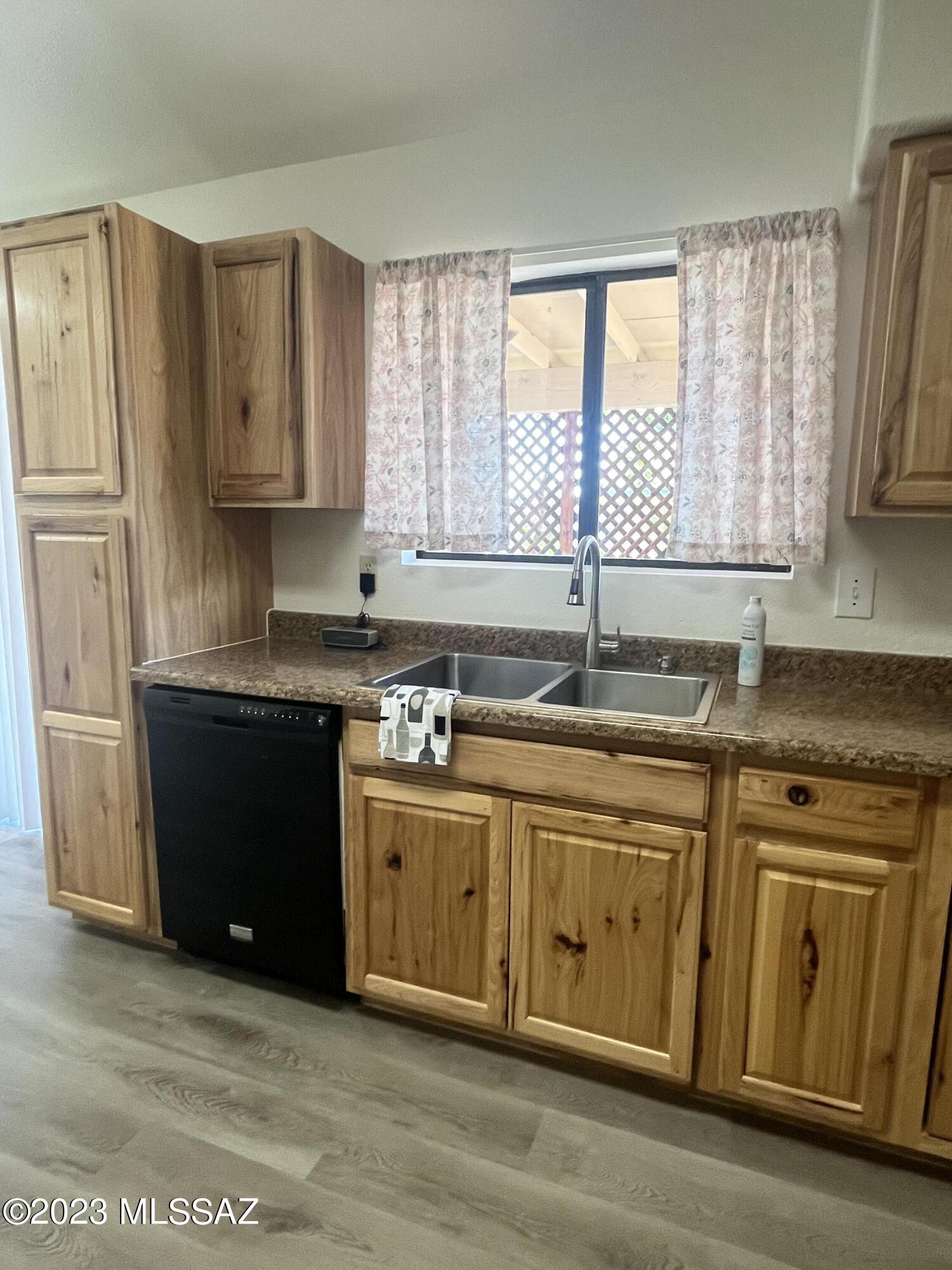 Mountain View Terrace(1-117) - Residential Lease