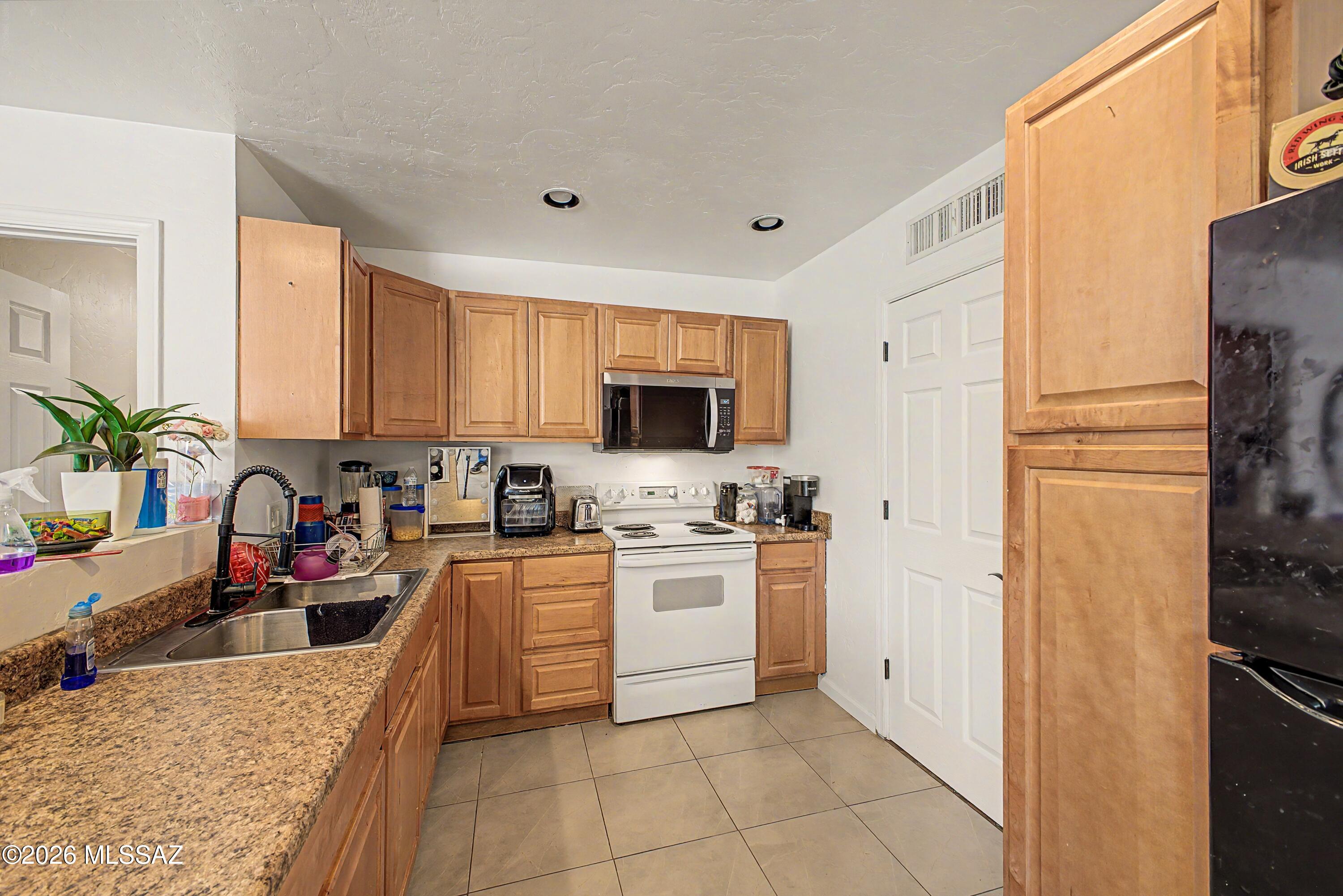 Painted Hills Estates (1-18) - Residential