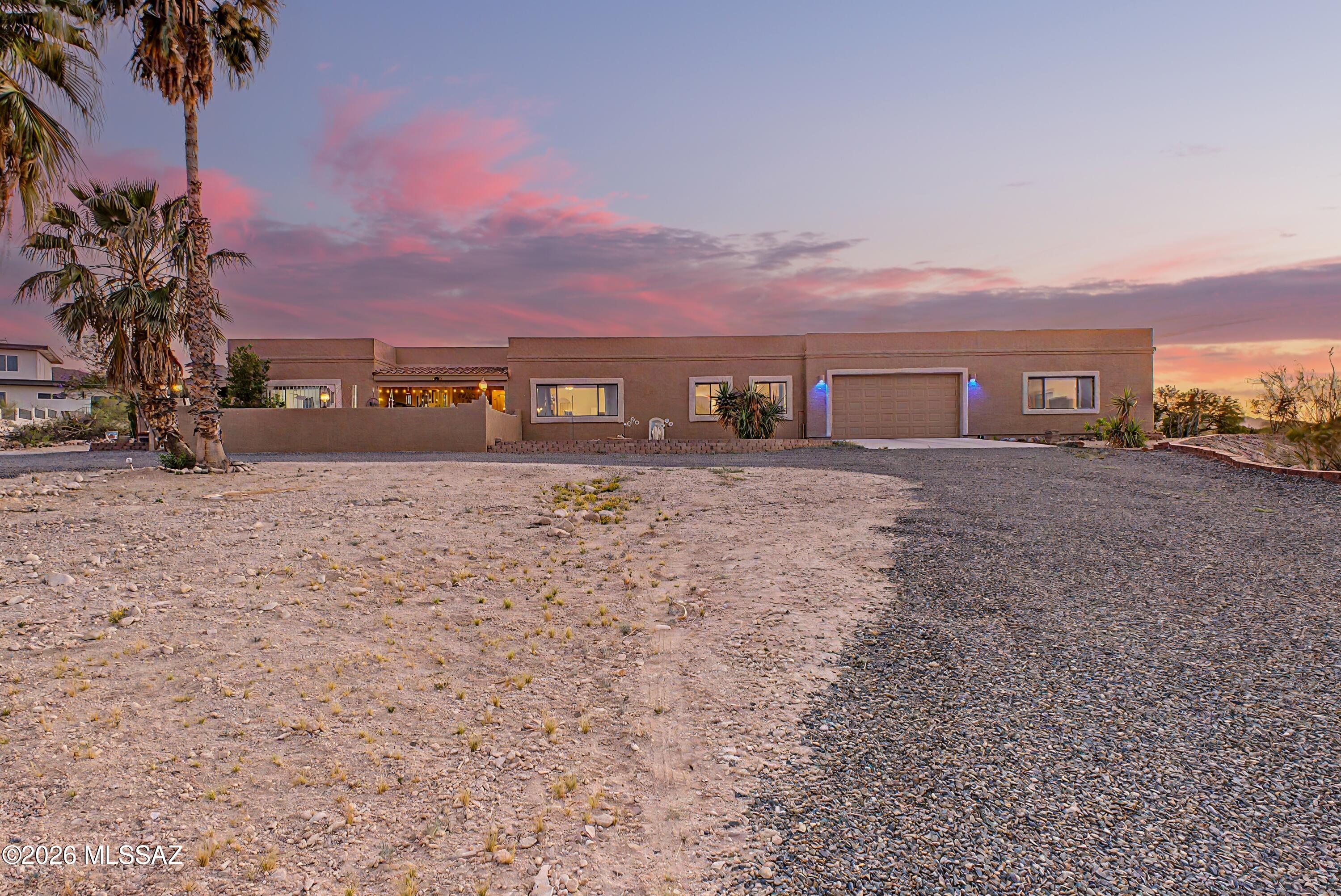 1611 N Blue Ridge Road