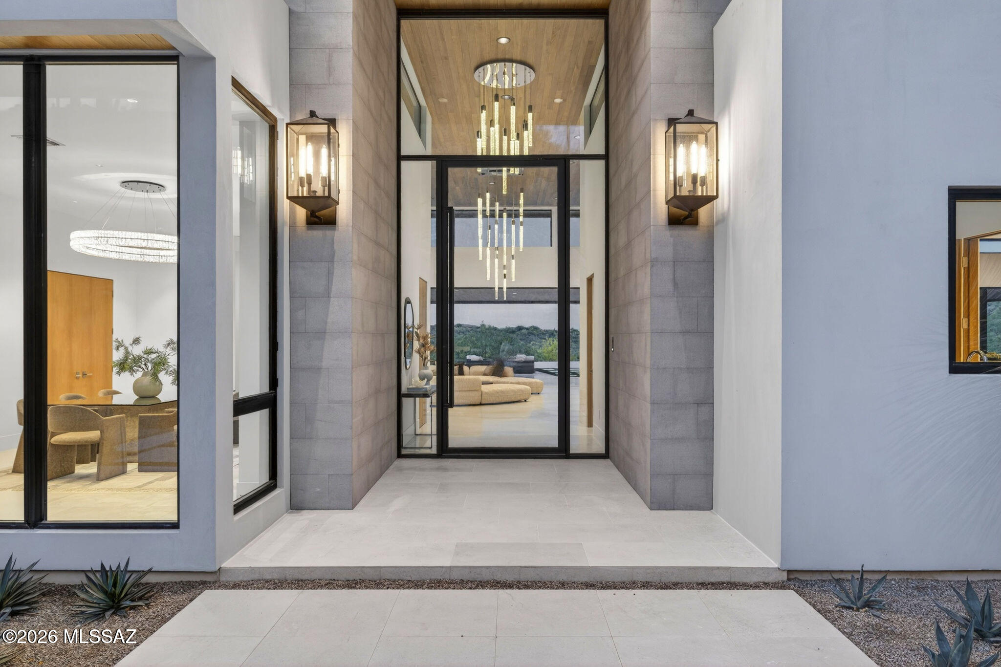 3569 E Secret Canyon Place