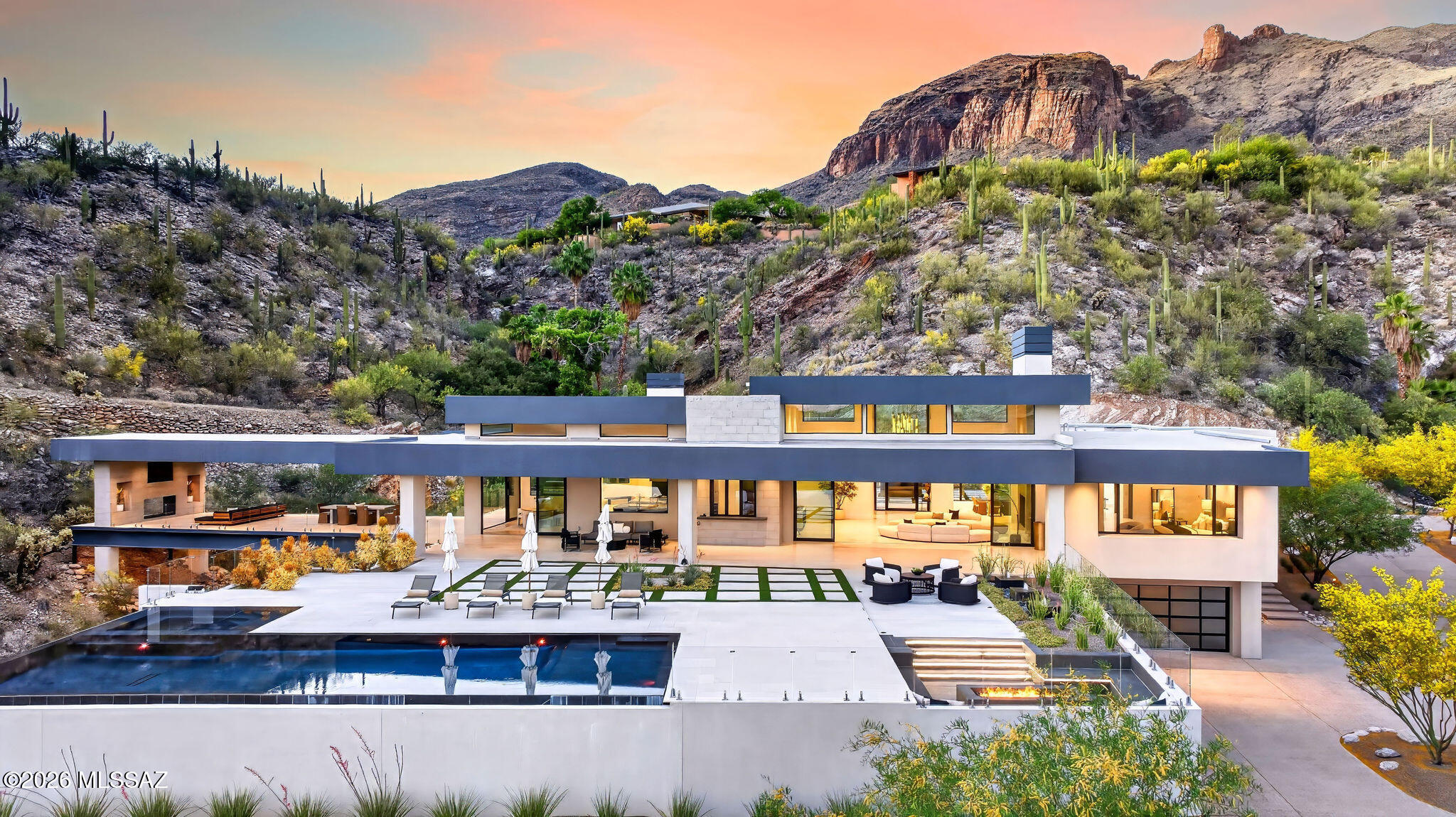 3569 E Secret Canyon Place