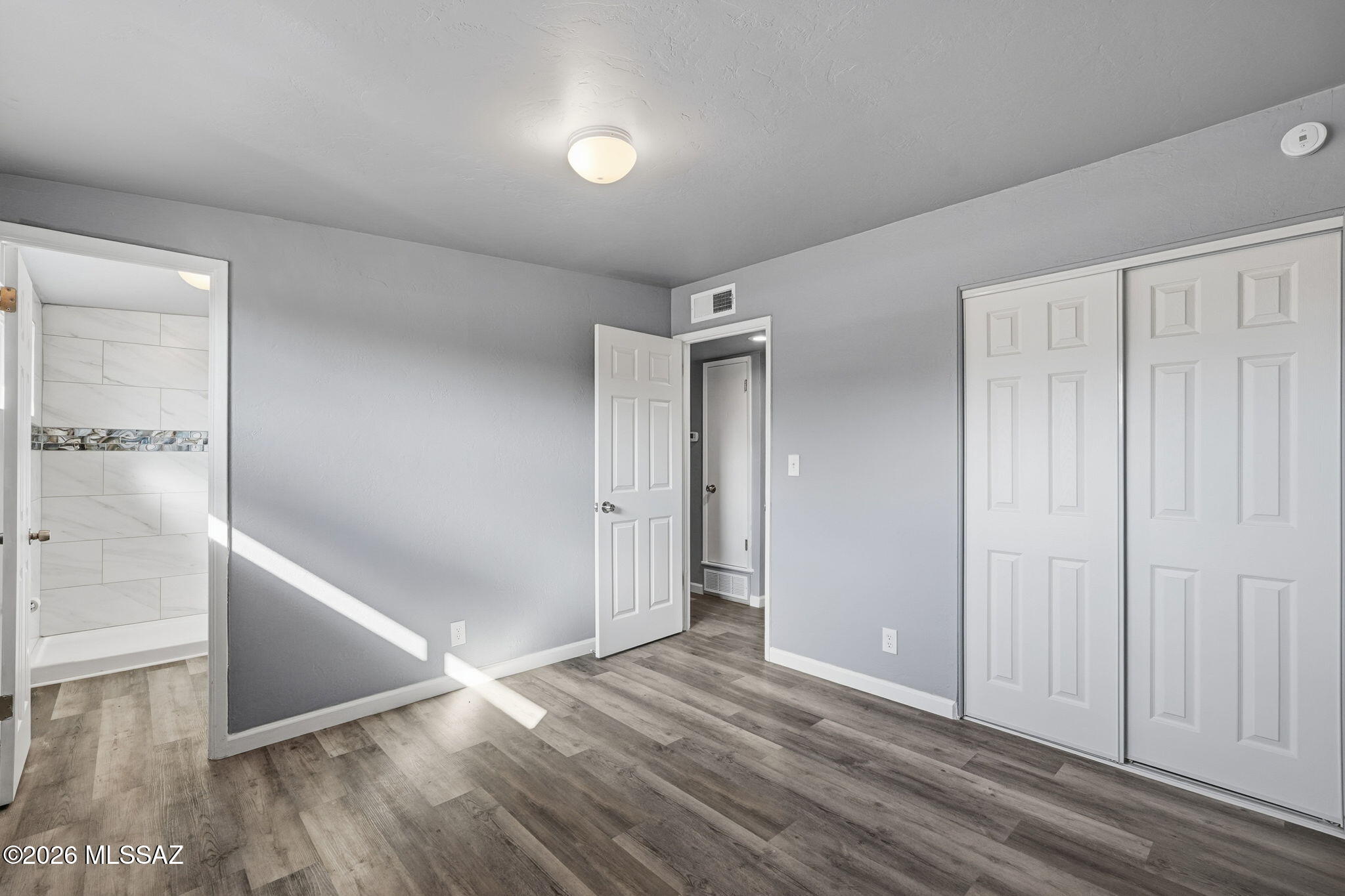 Sherwood Village Terrace (231-546) - Residential