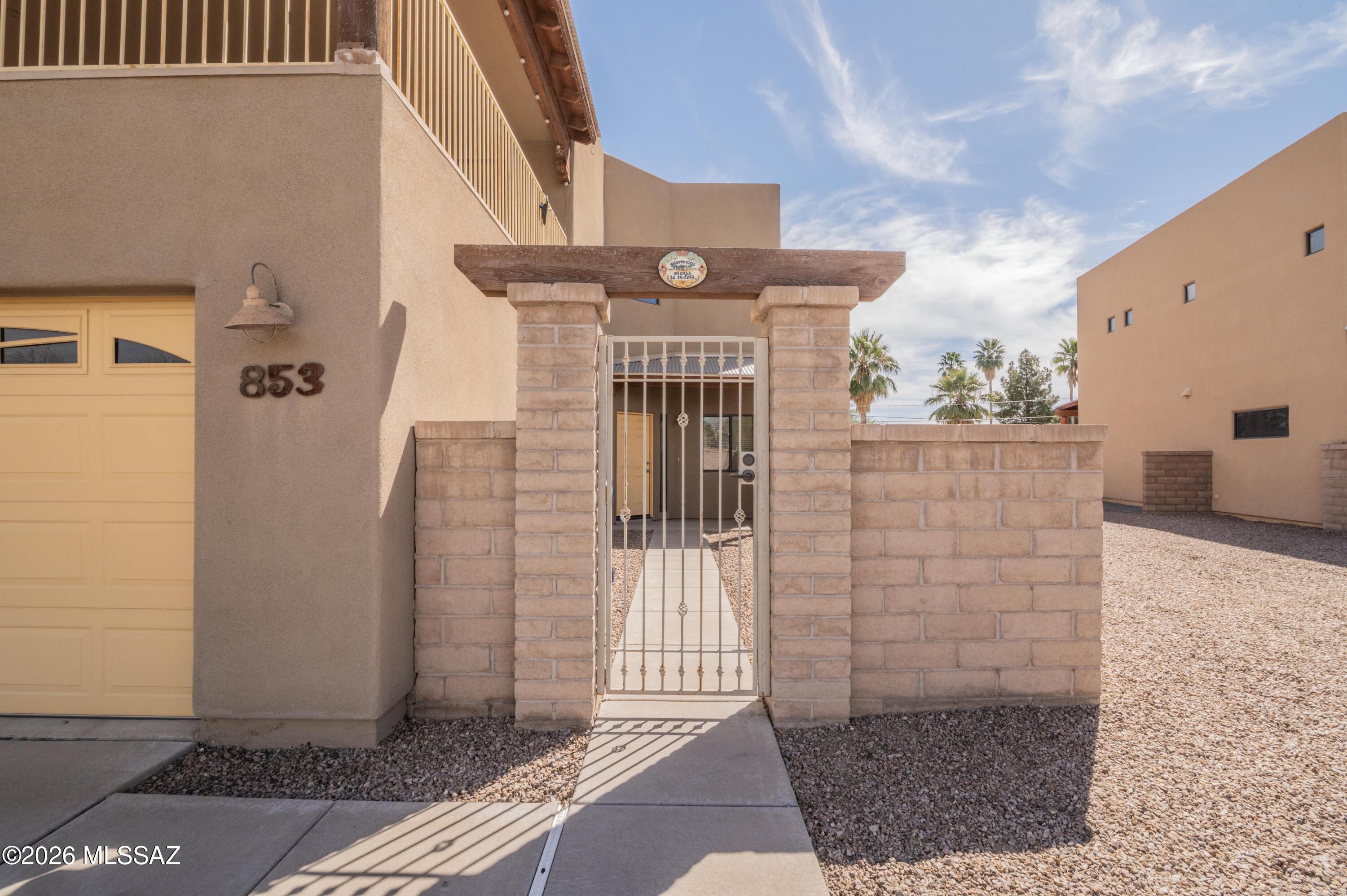 Paseo Estrella (1-104) - Residential