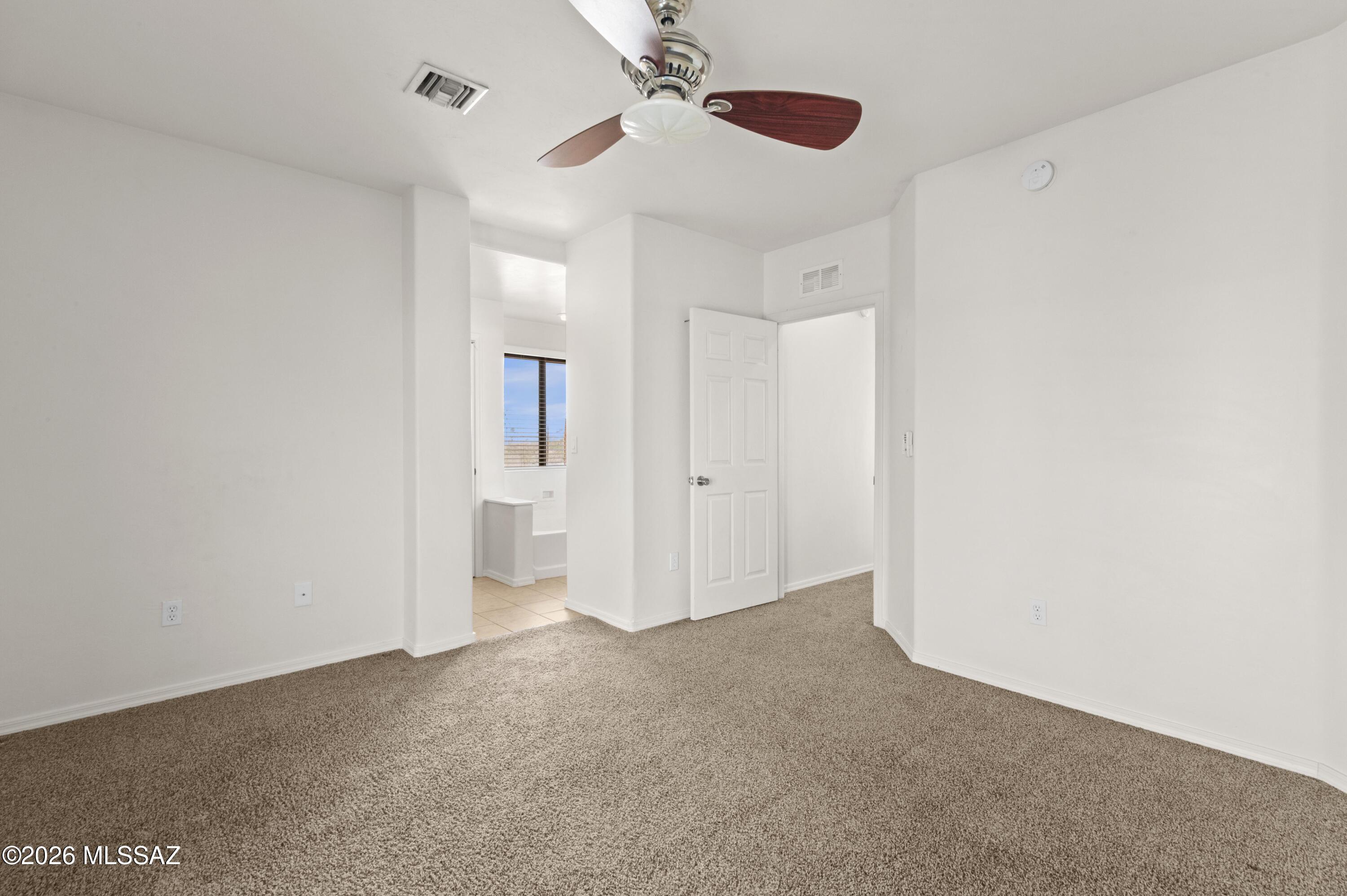 Paseo Estrella (1-104) - Residential