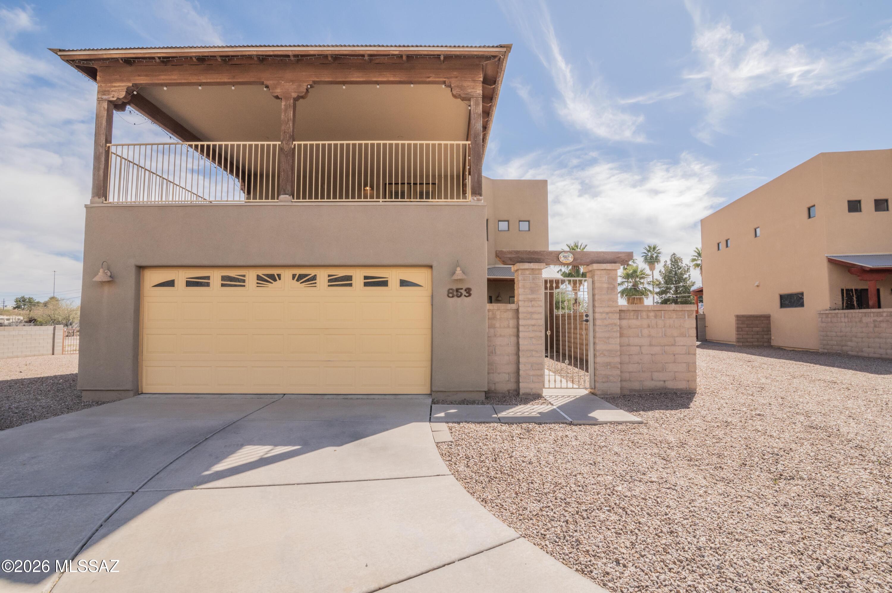 Paseo Estrella (1-104) - Residential