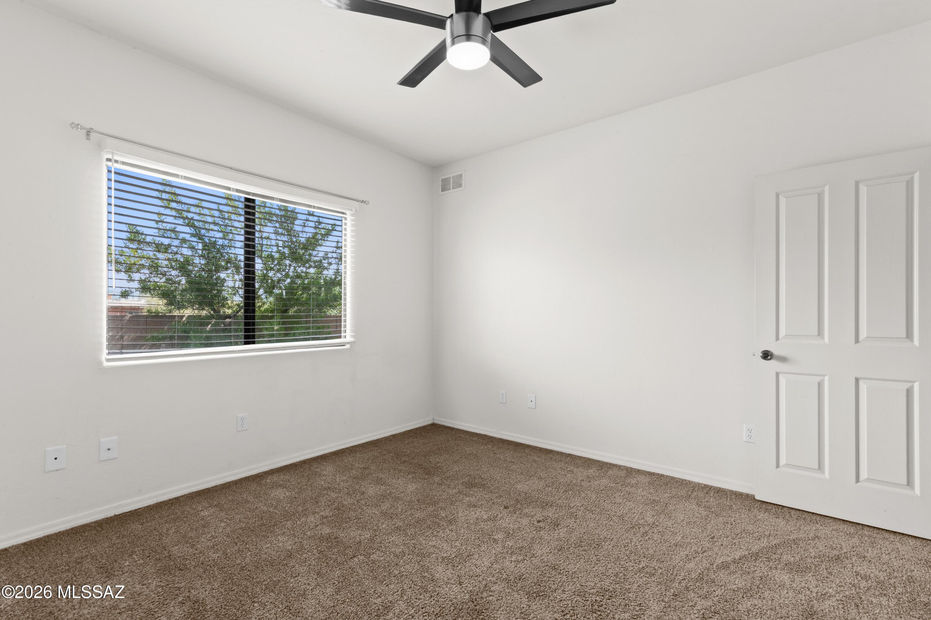 Paseo Estrella (1-104) - Residential