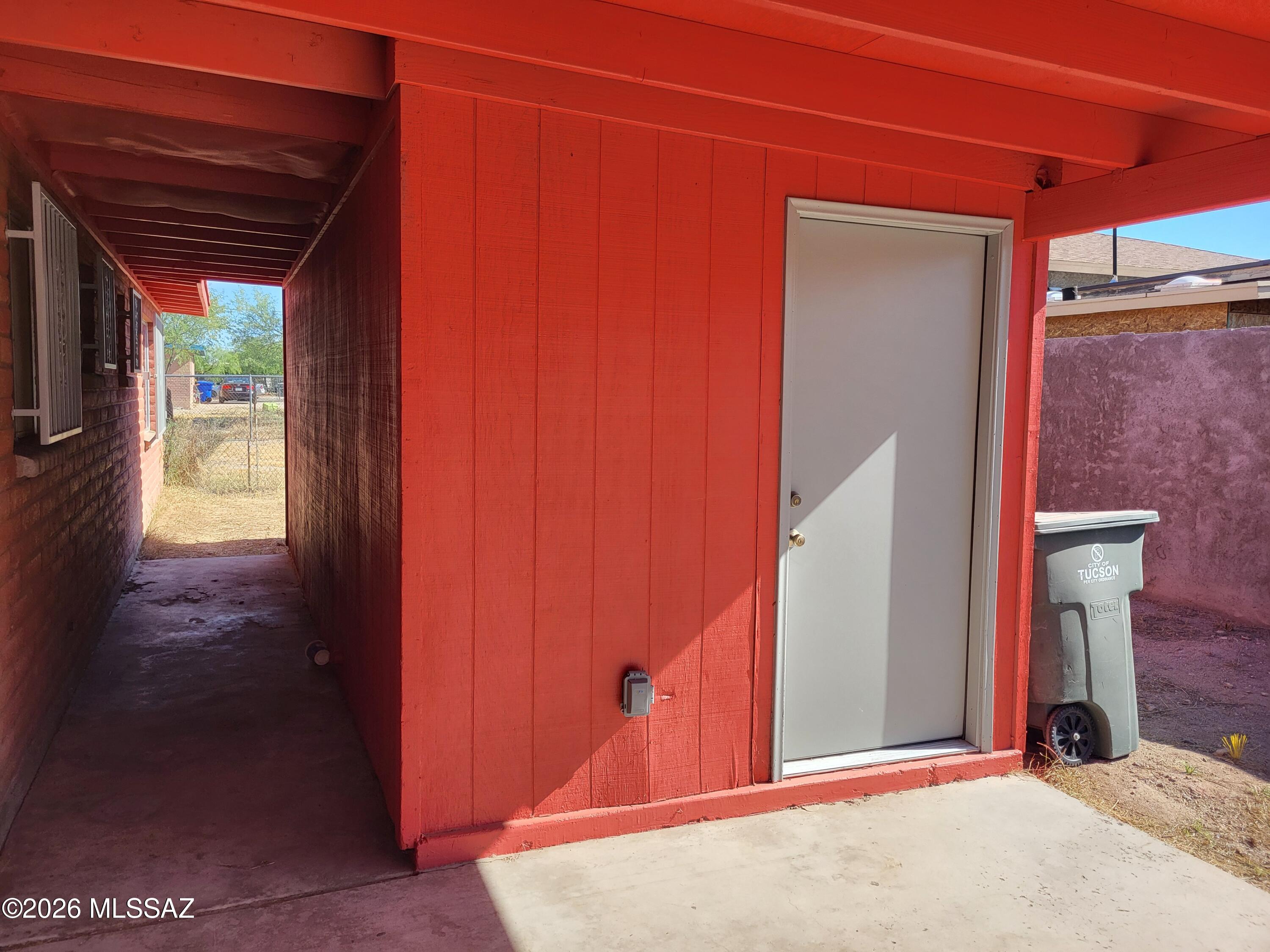 832 W Calle Retama
