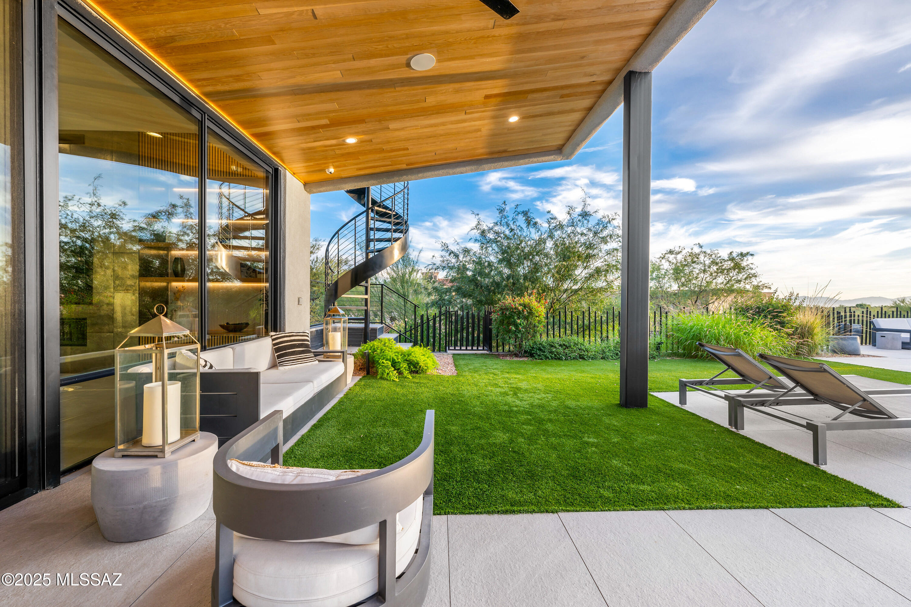 Stone Canyon I - Residential