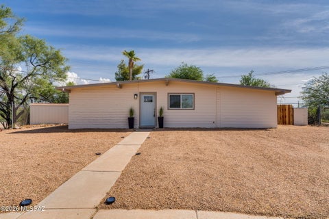 Photo of 7219 E Flamenco Drive, Tucson, AZ 85710 (MLS # 22619967)