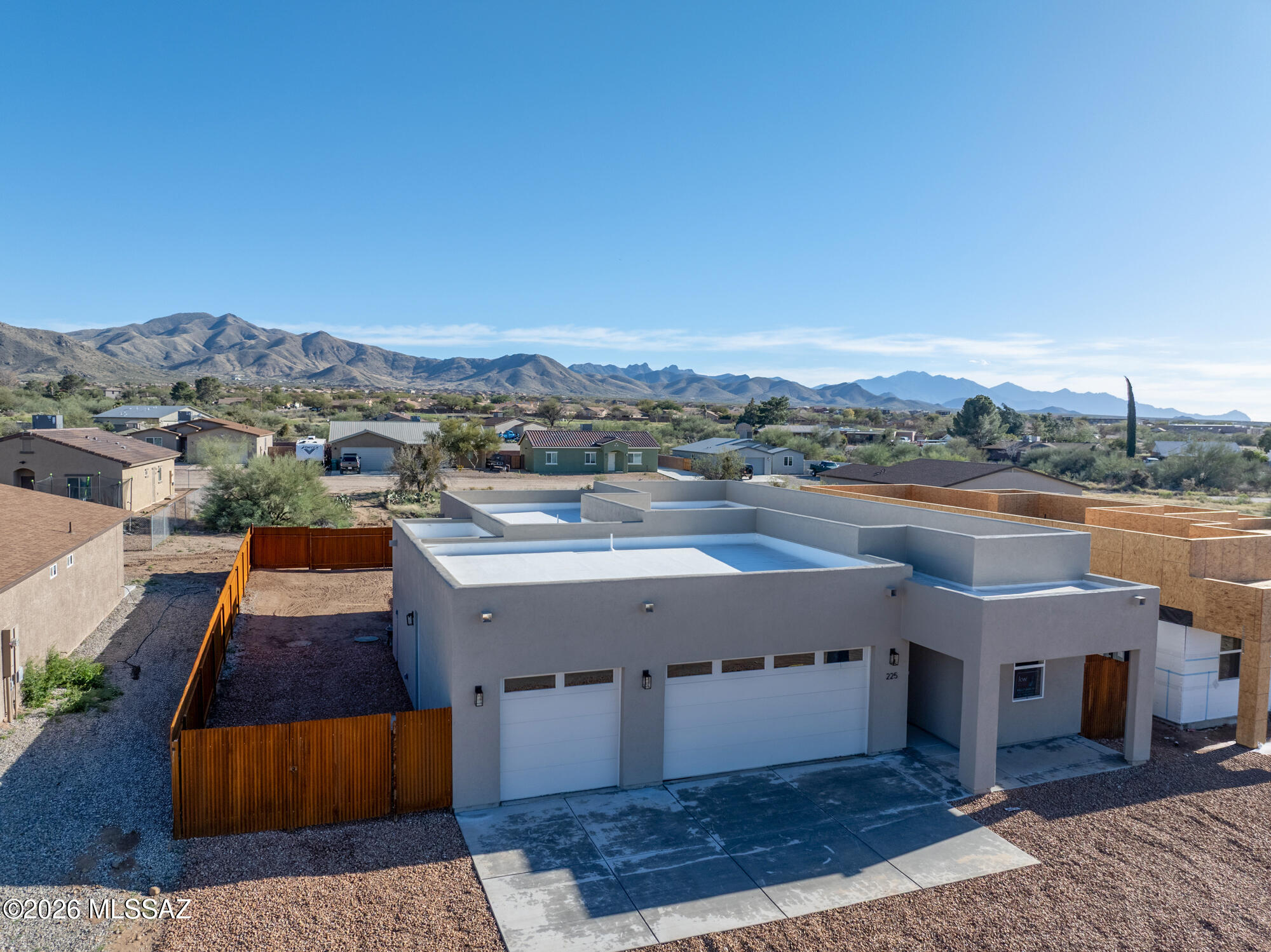New Tucson Unit NO. 4 (1-203) - Residential