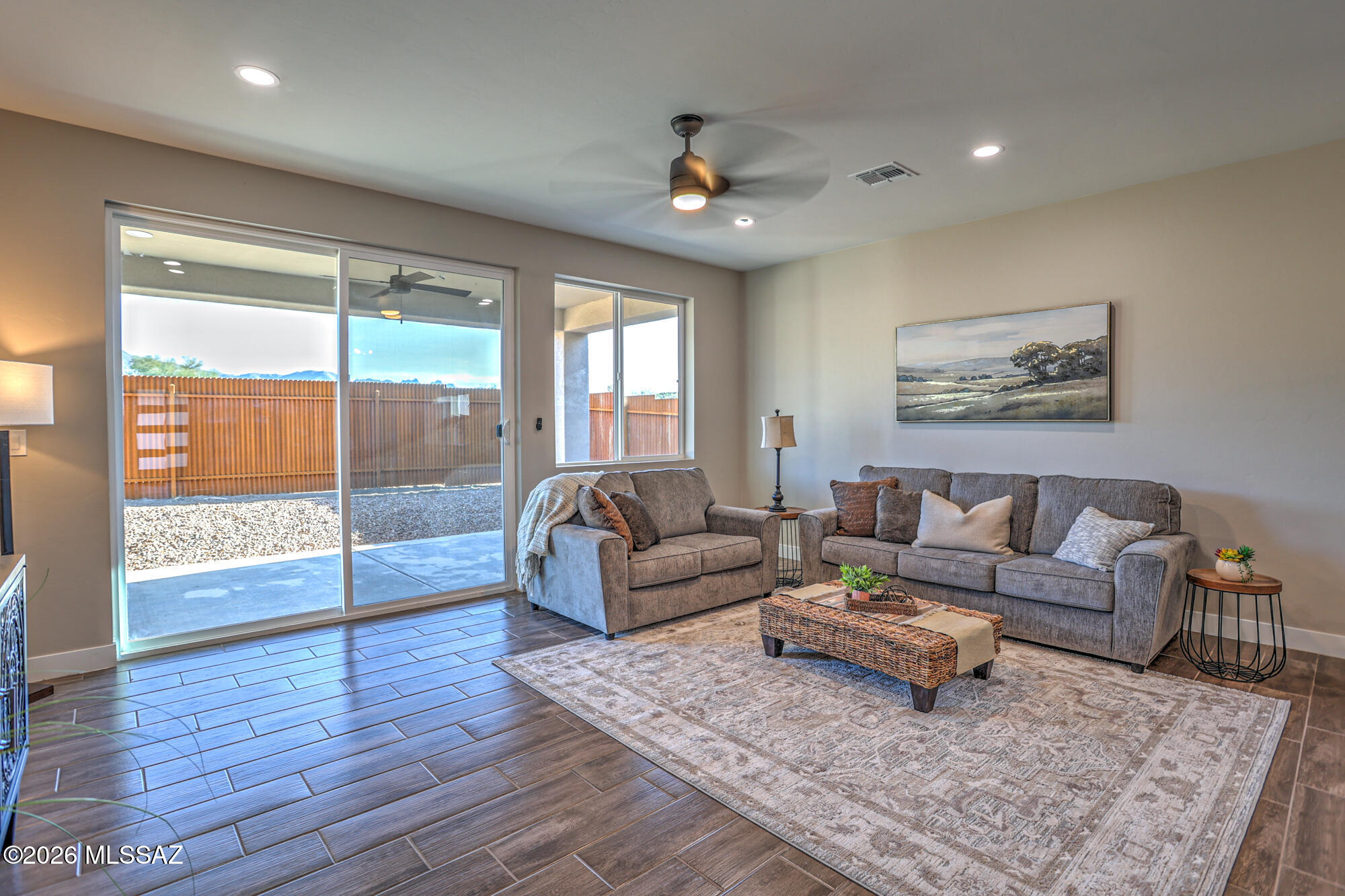 New Tucson Unit NO. 4 (1-203) - Residential