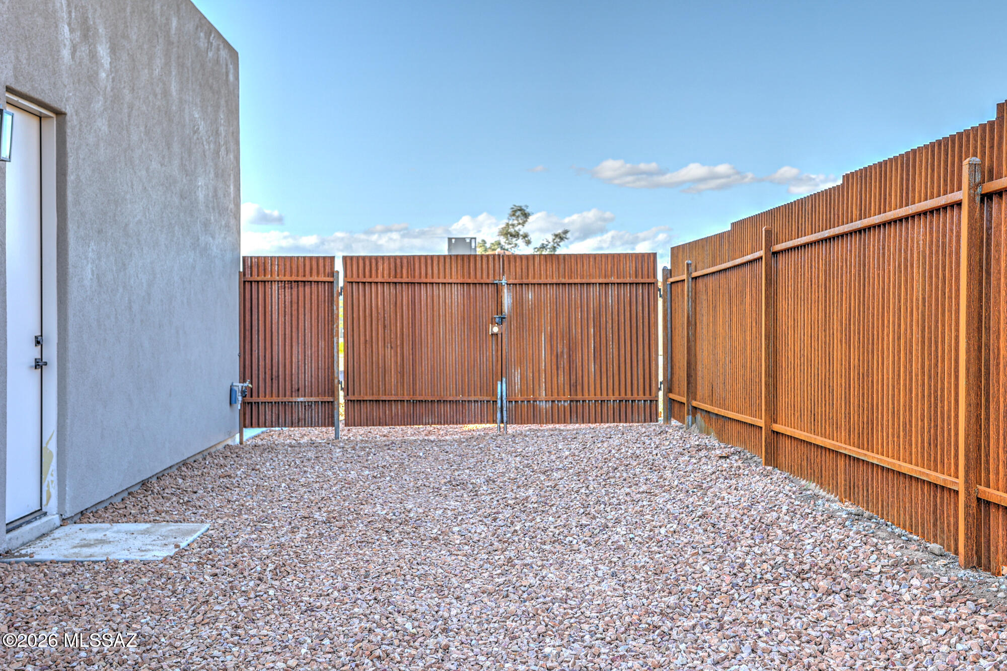 New Tucson Unit NO. 4 (1-203) - Residential