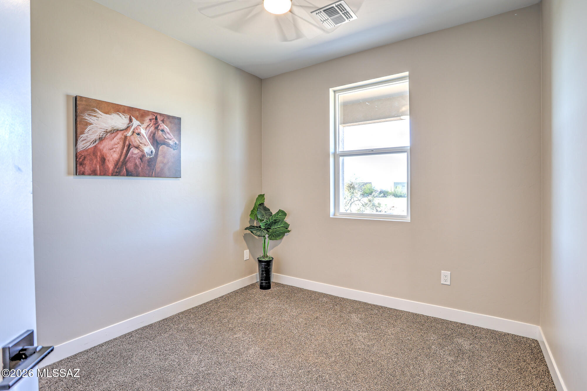 New Tucson Unit NO. 4 (1-203) - Residential