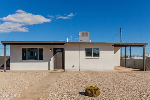 1709 S Vía Hondo Tucson AZ 85713