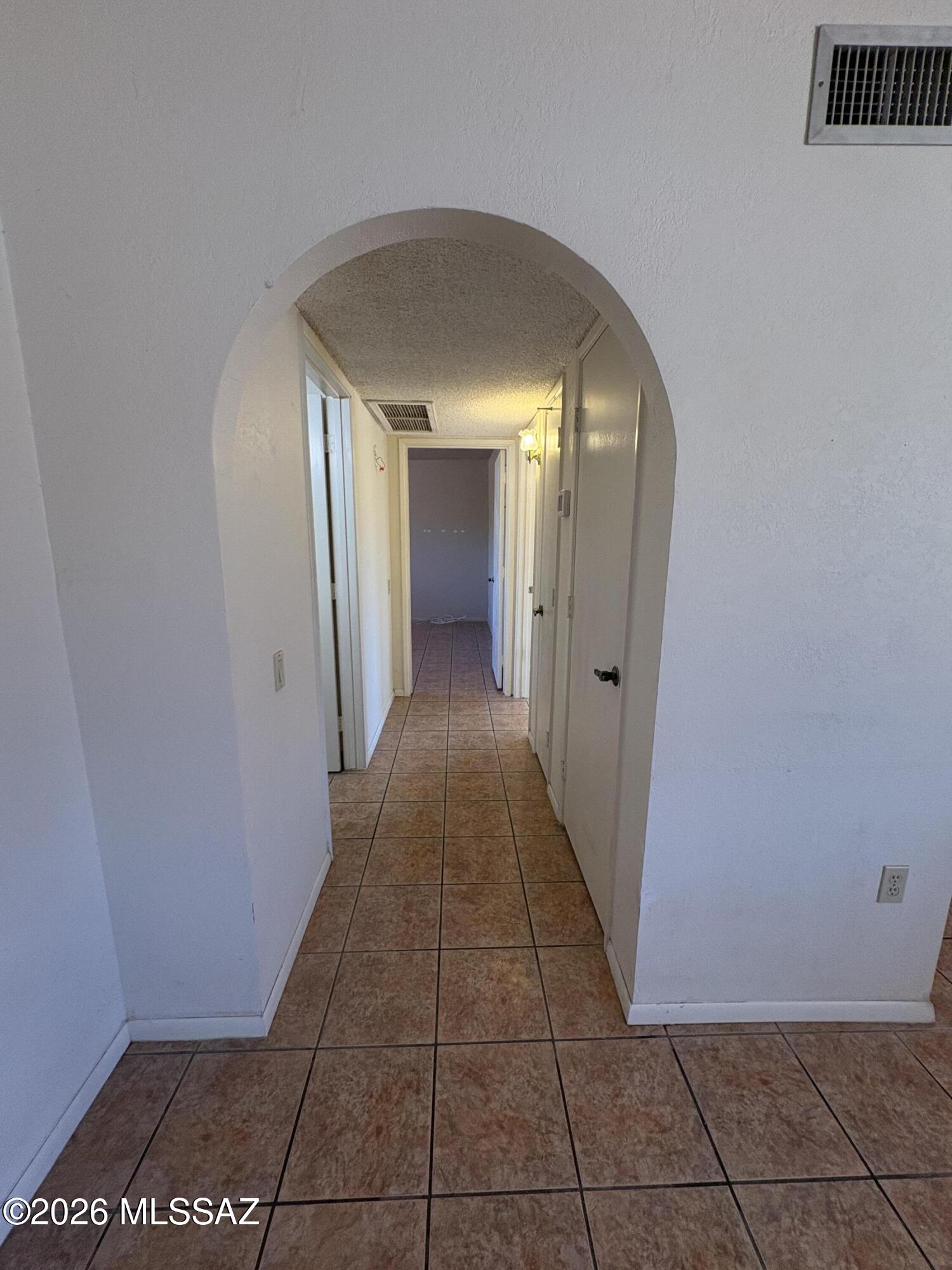 632 N Avenida Tortuga