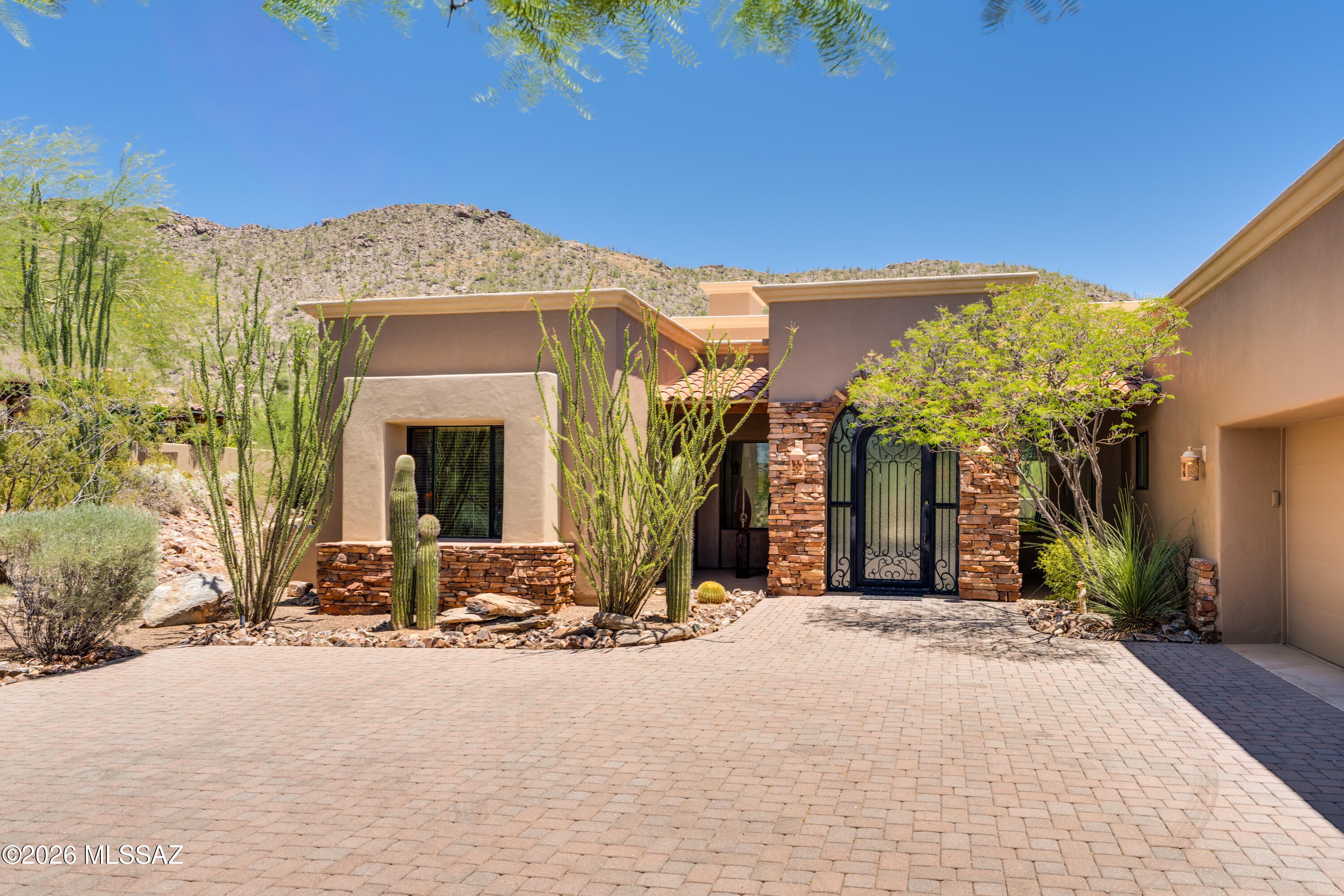 14438 N Sunset Gallery Drive