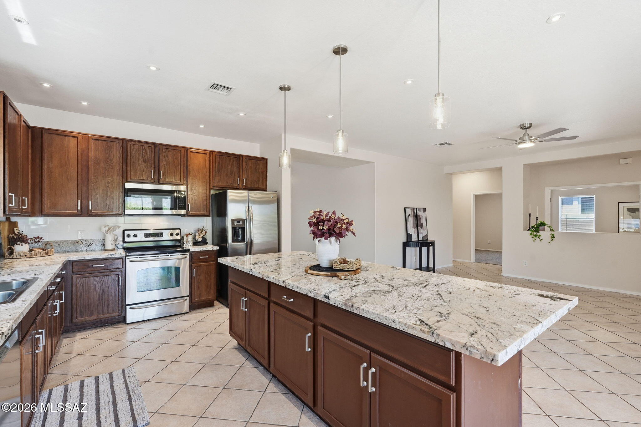 Black Horse (1-411) - Residential