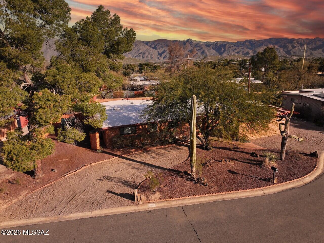 7081 E Katchina Court