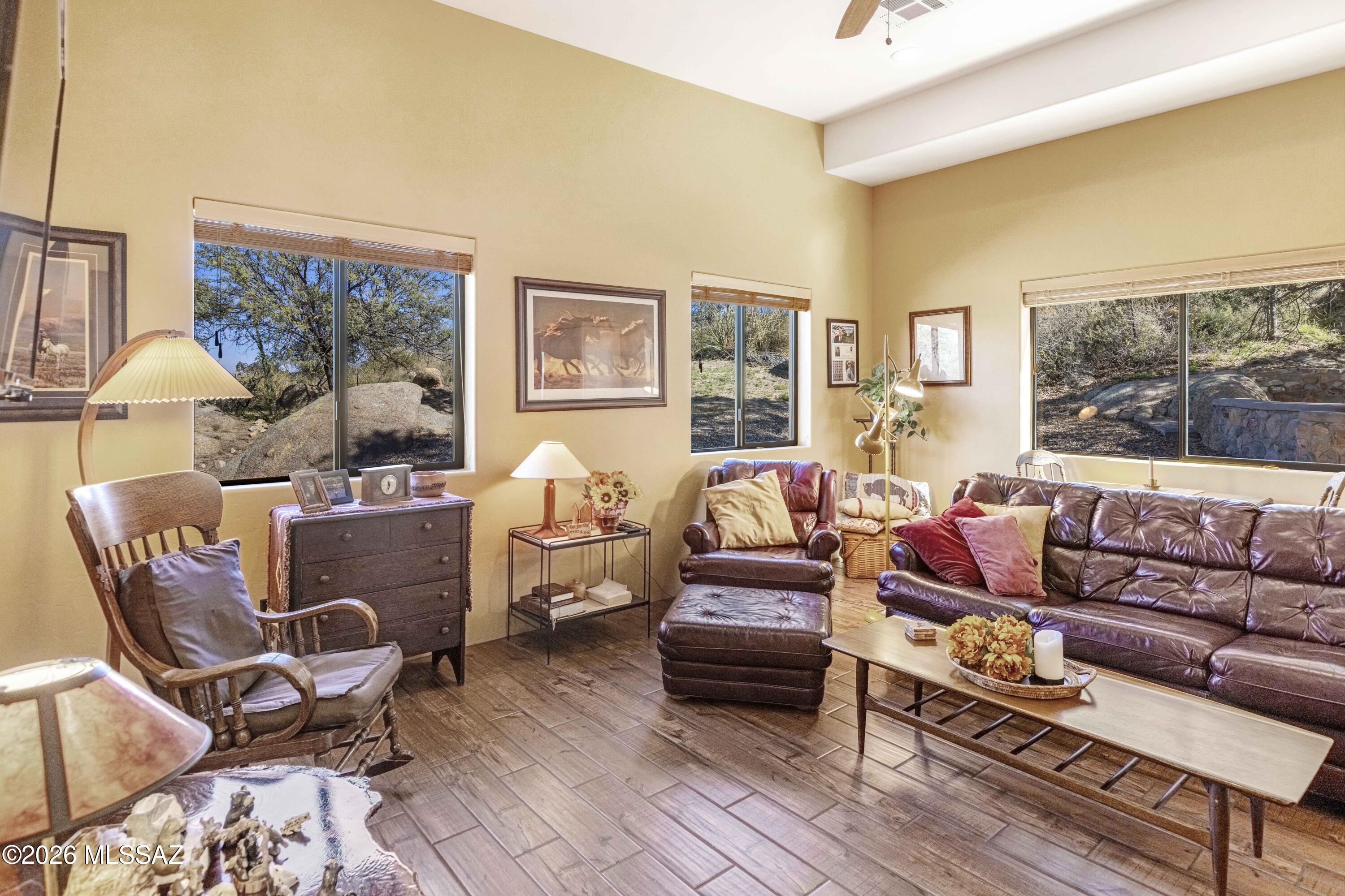 475 N Timberline Road