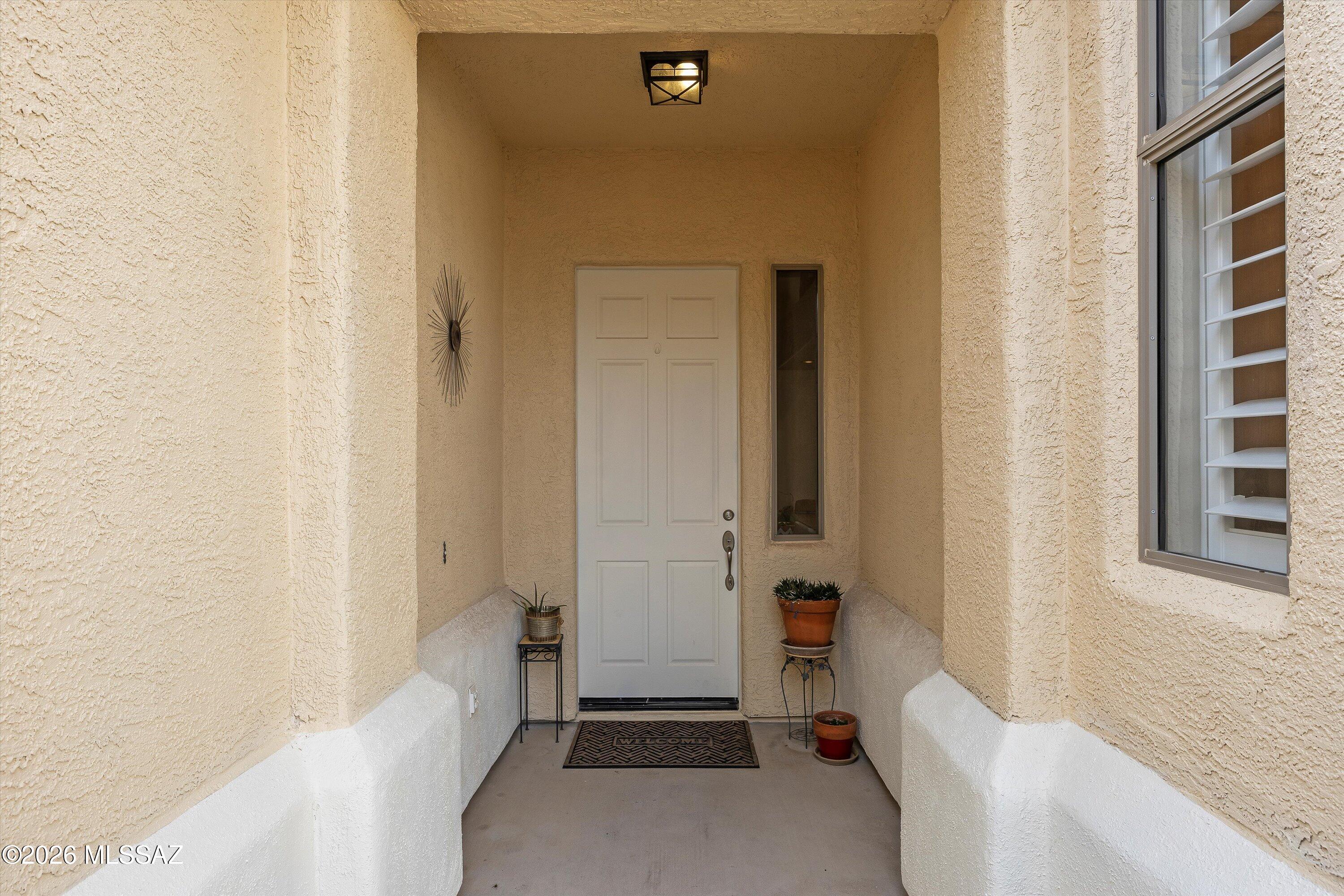 11259 N Mountain Breeze Drive