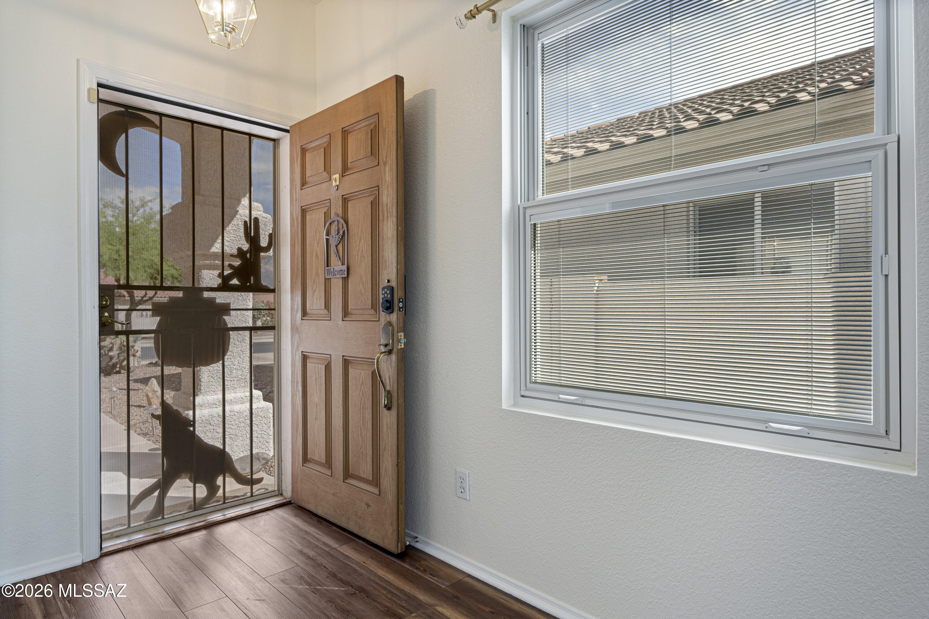 12163 N Seasons Loop