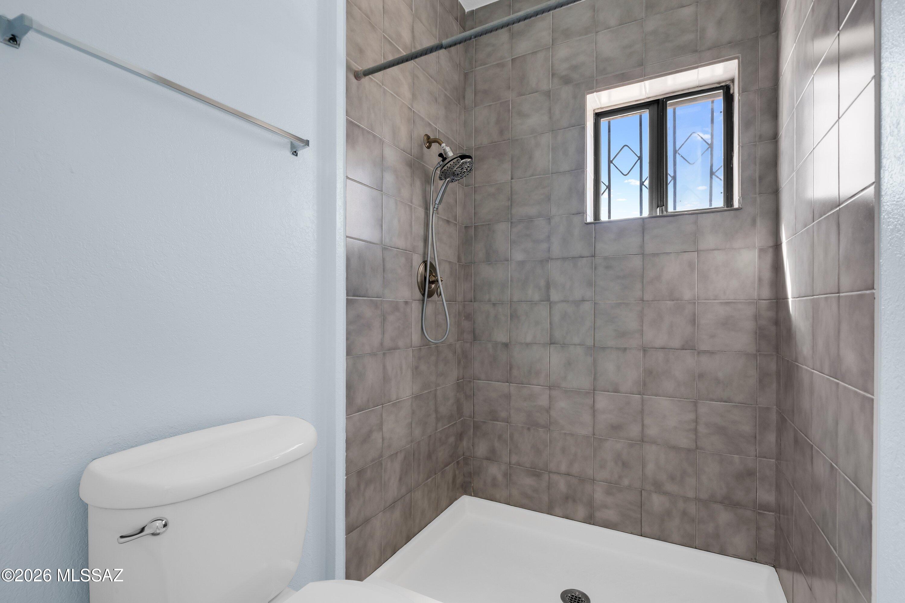 Vista Noreste Amended (1-8) - Residential