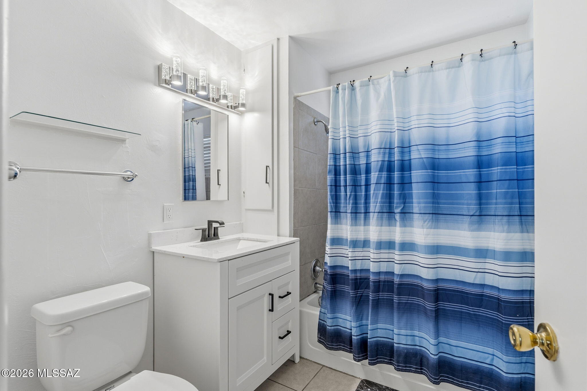 Amherst Club Condos (1-20) - Residential