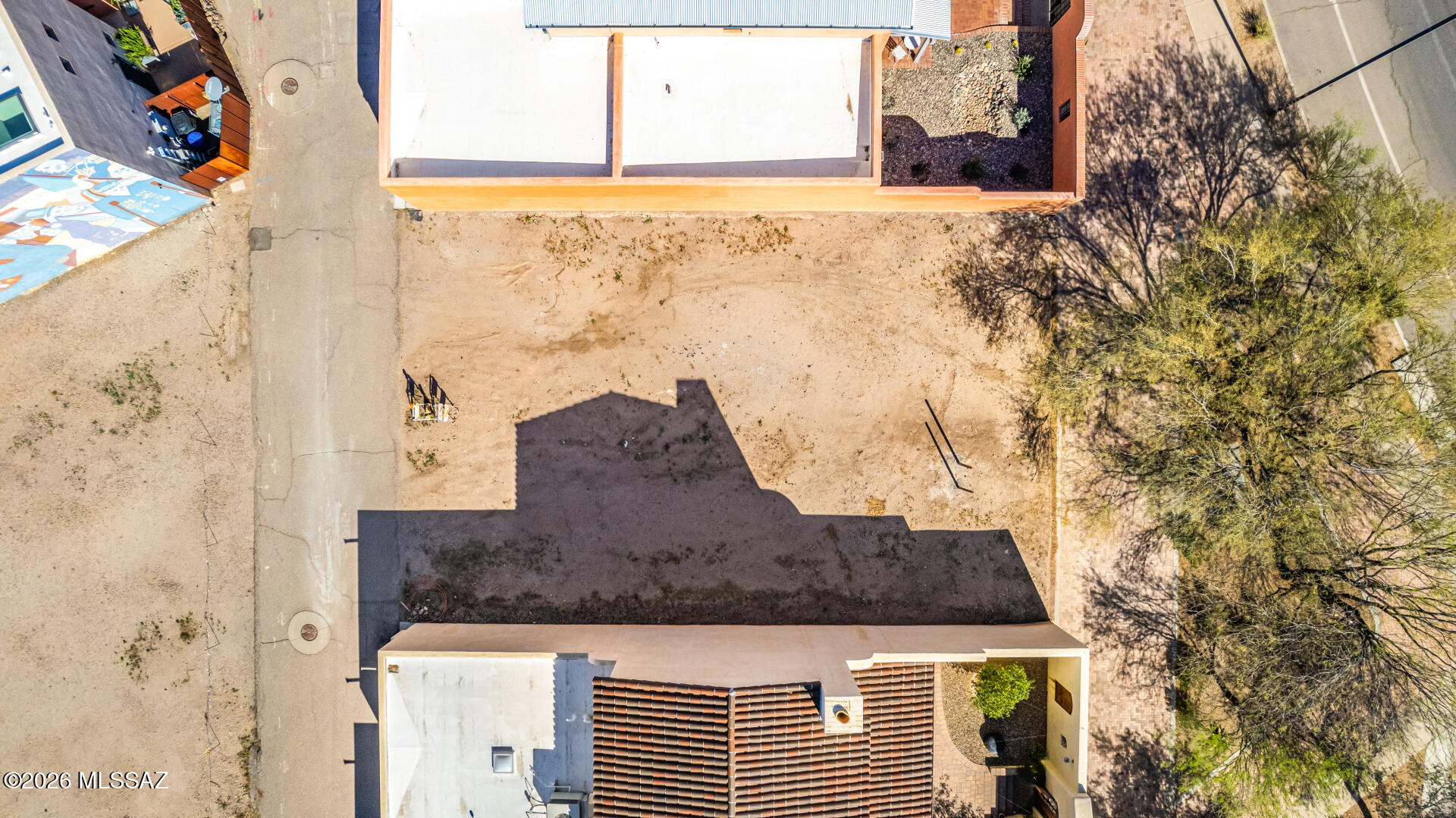 892 W Cushing Street 83