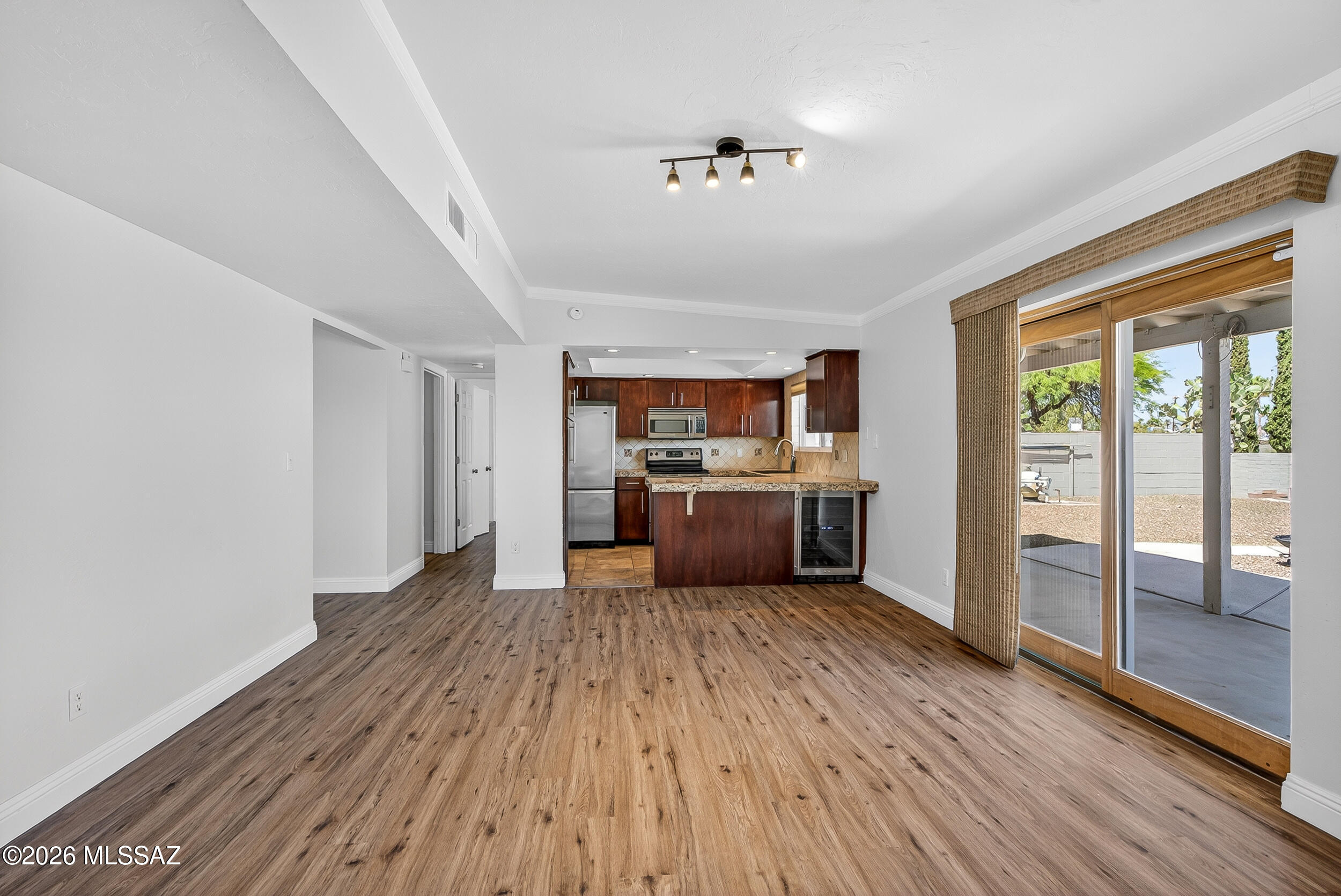 Mira Mesa (1-47) - Residential