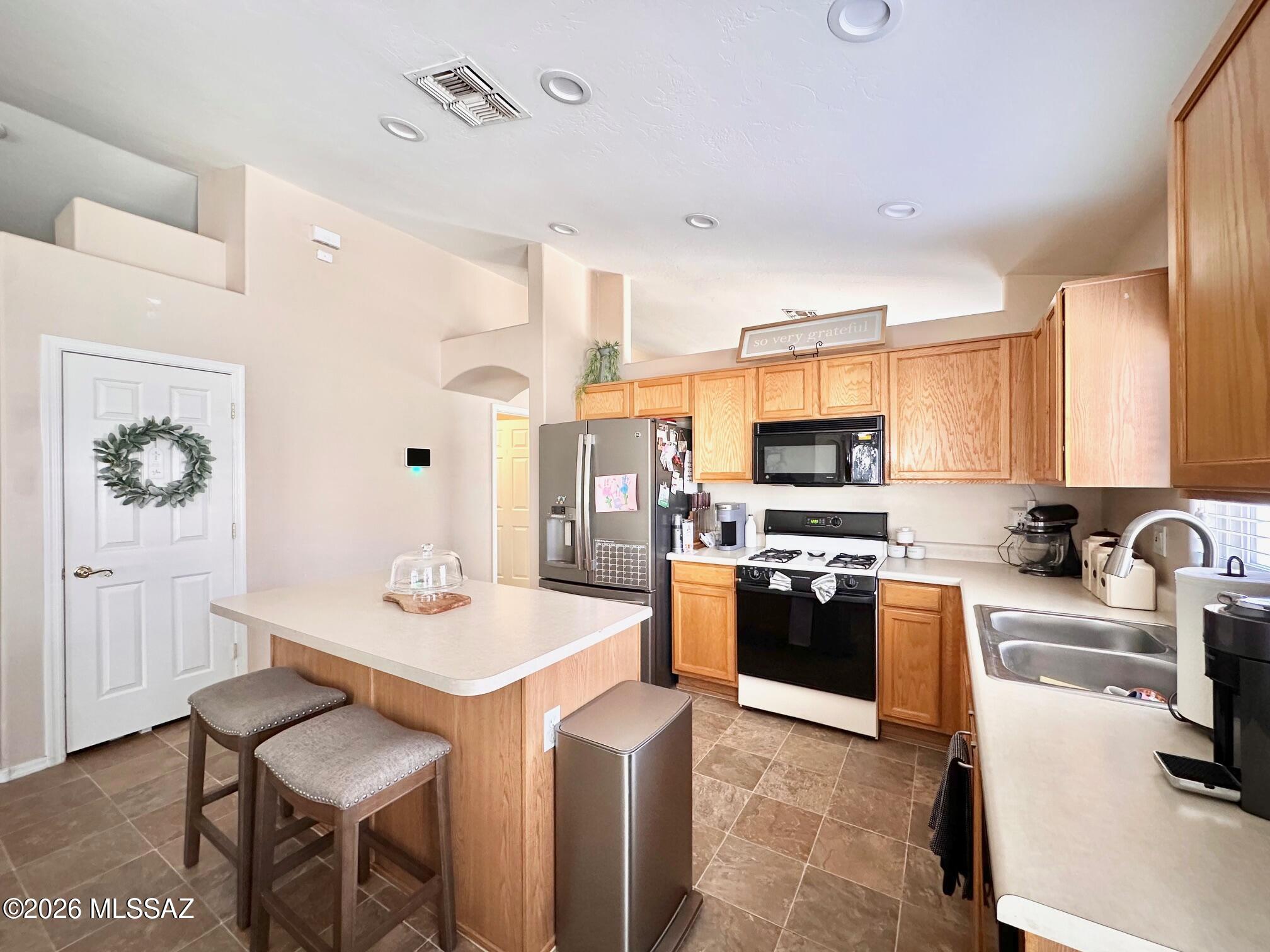 5514 W Carriage Drive