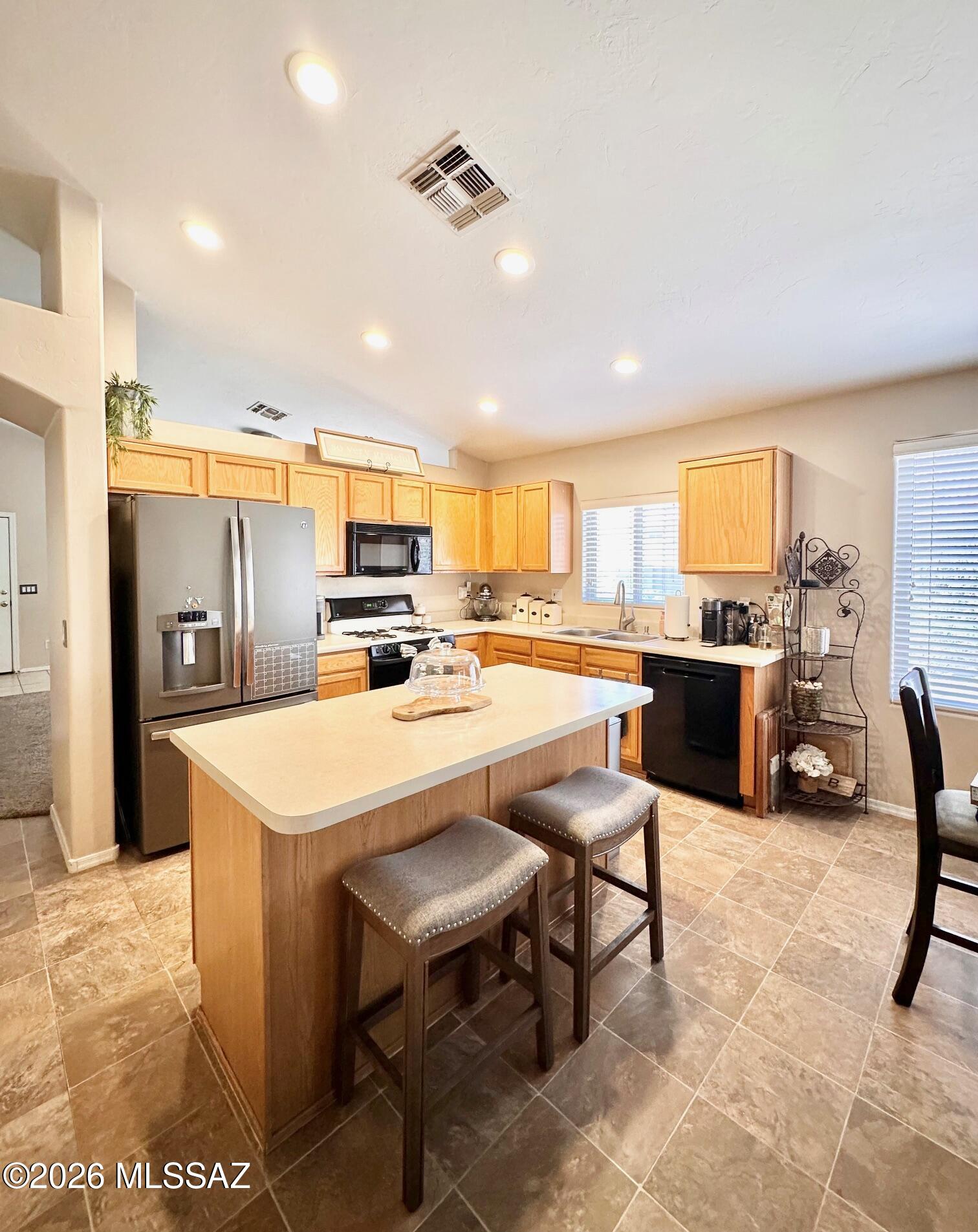 5514 W Carriage Drive
