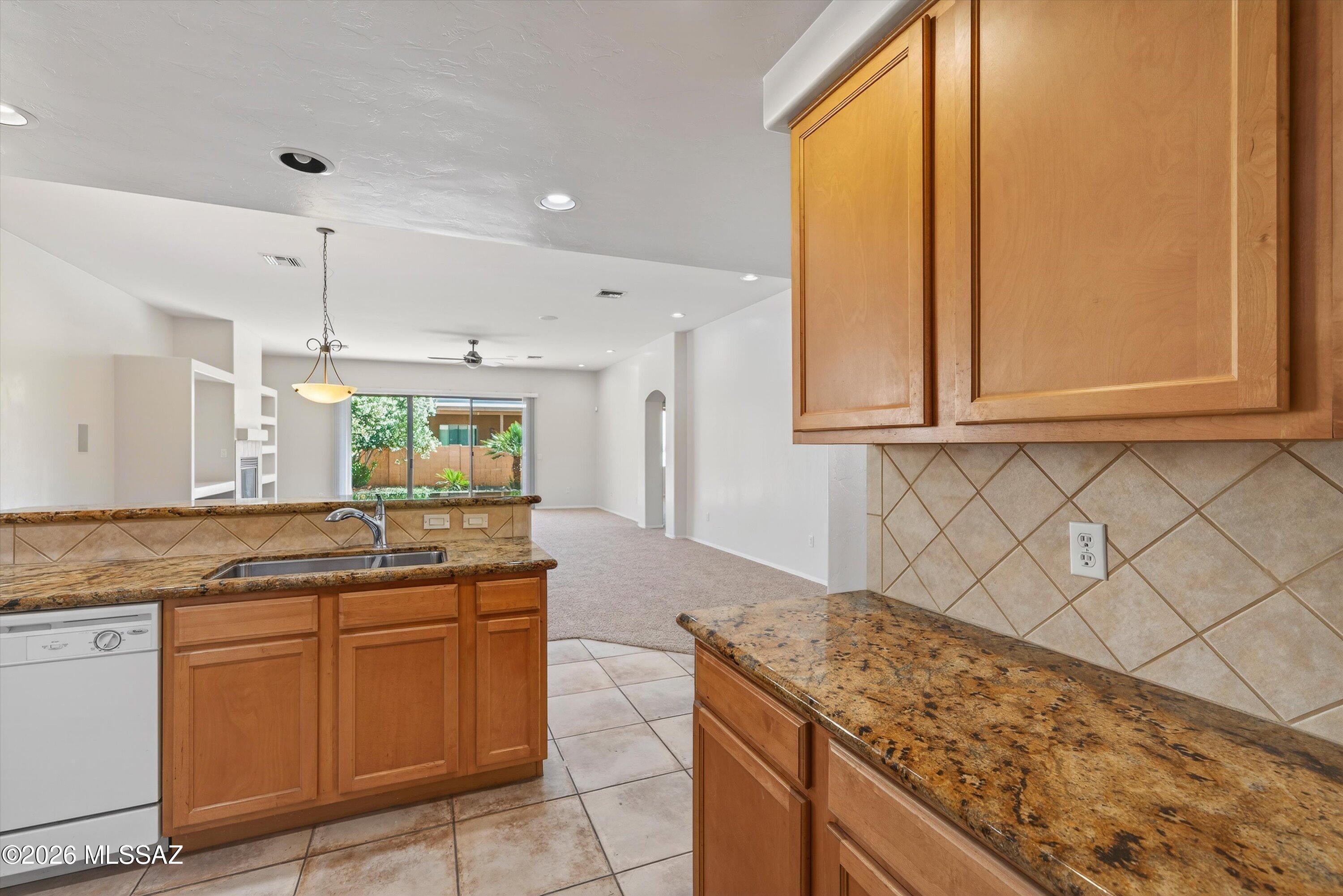 Desert Links (1-48) - Residential