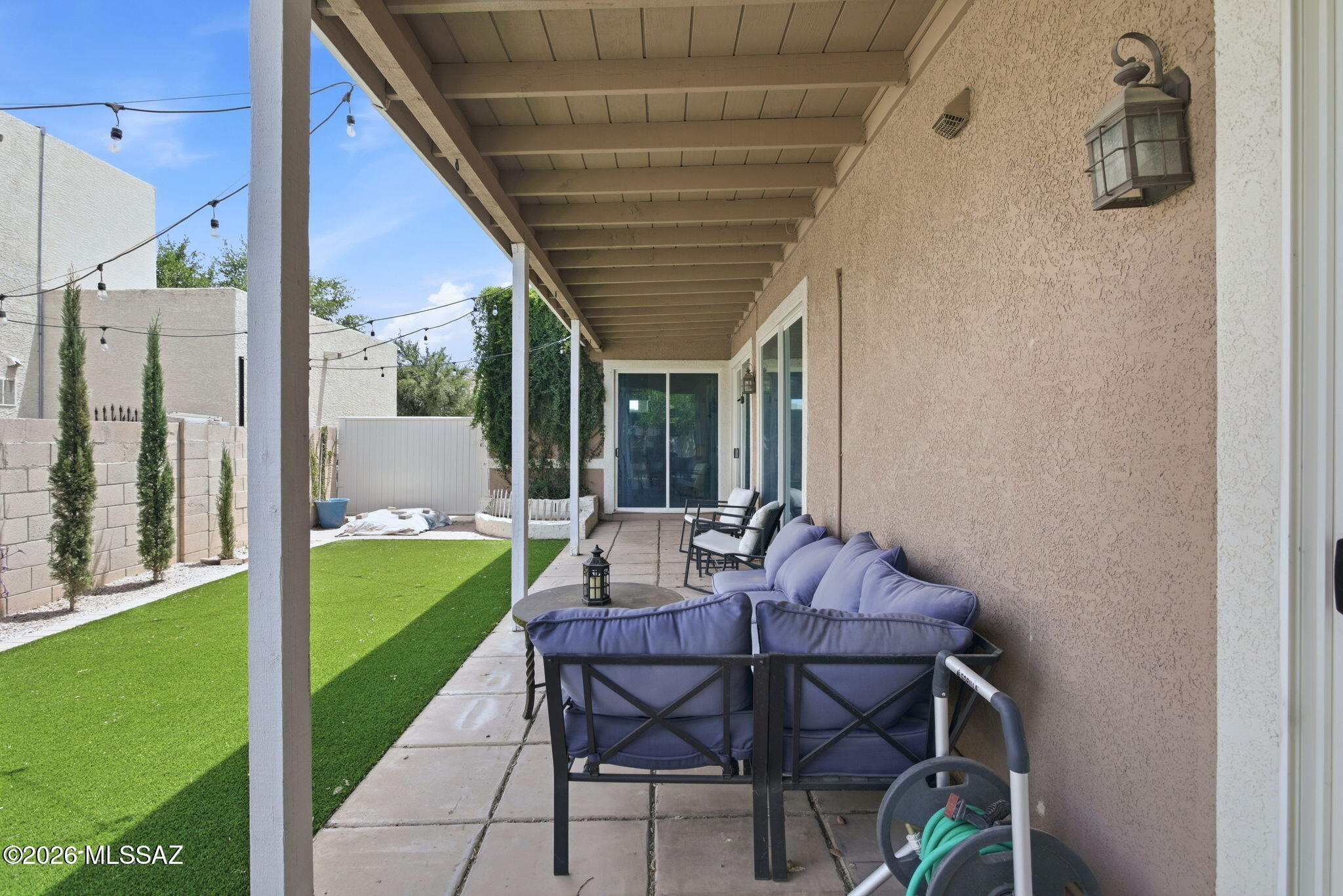 Las Montanas (1-56) - Residential