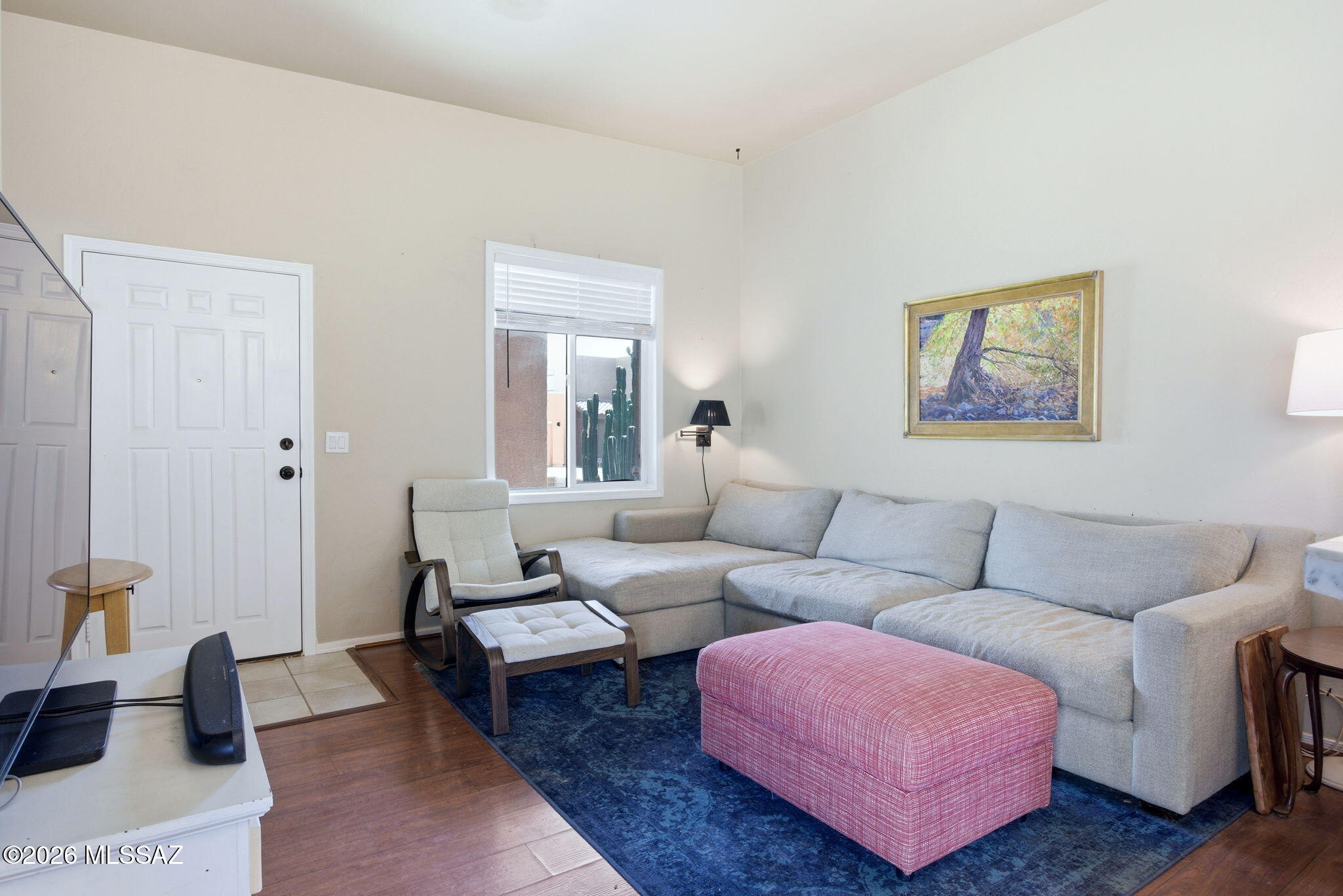 Las Montanas (1-56) - Residential