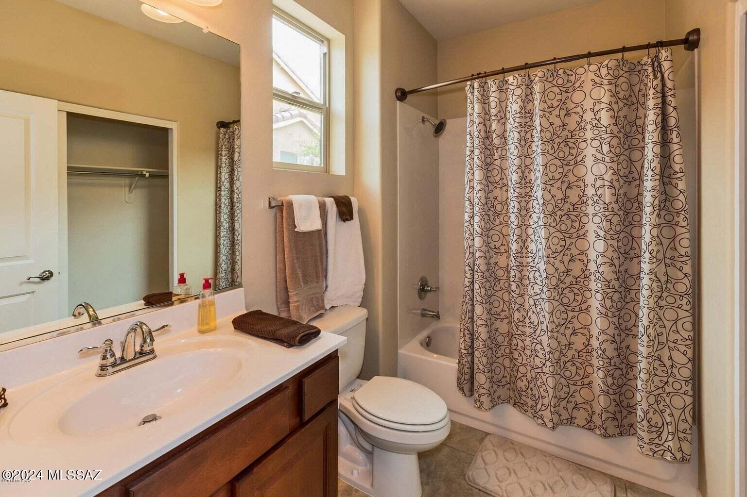 Saddlebrooke Ranch - Residential Lease