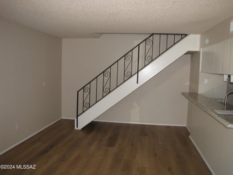 Photo of 6618 E Calle Alegria #C, Tucson, AZ 85715 (MLS # 22624935)