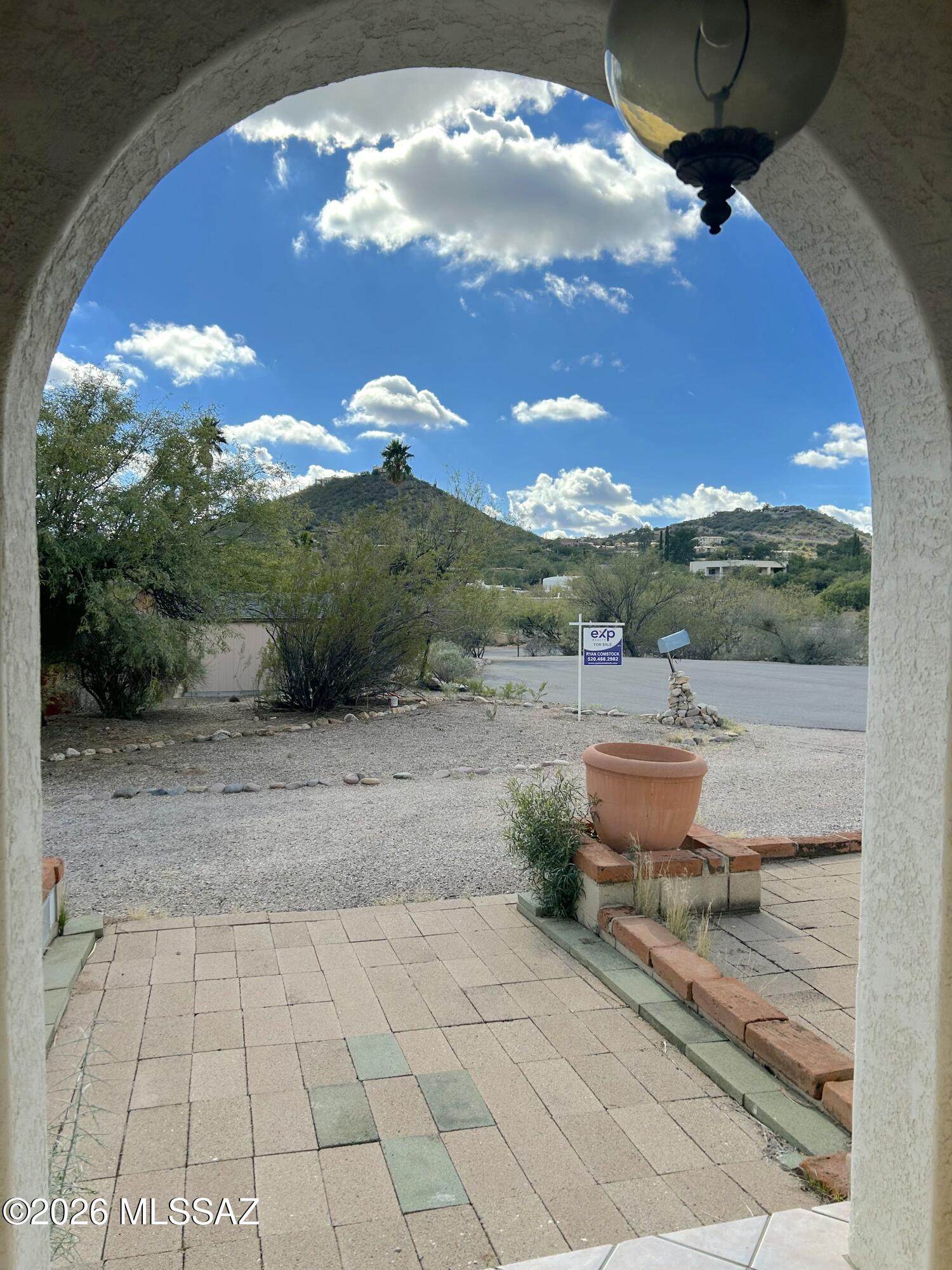 8243 E Rawhide Trail