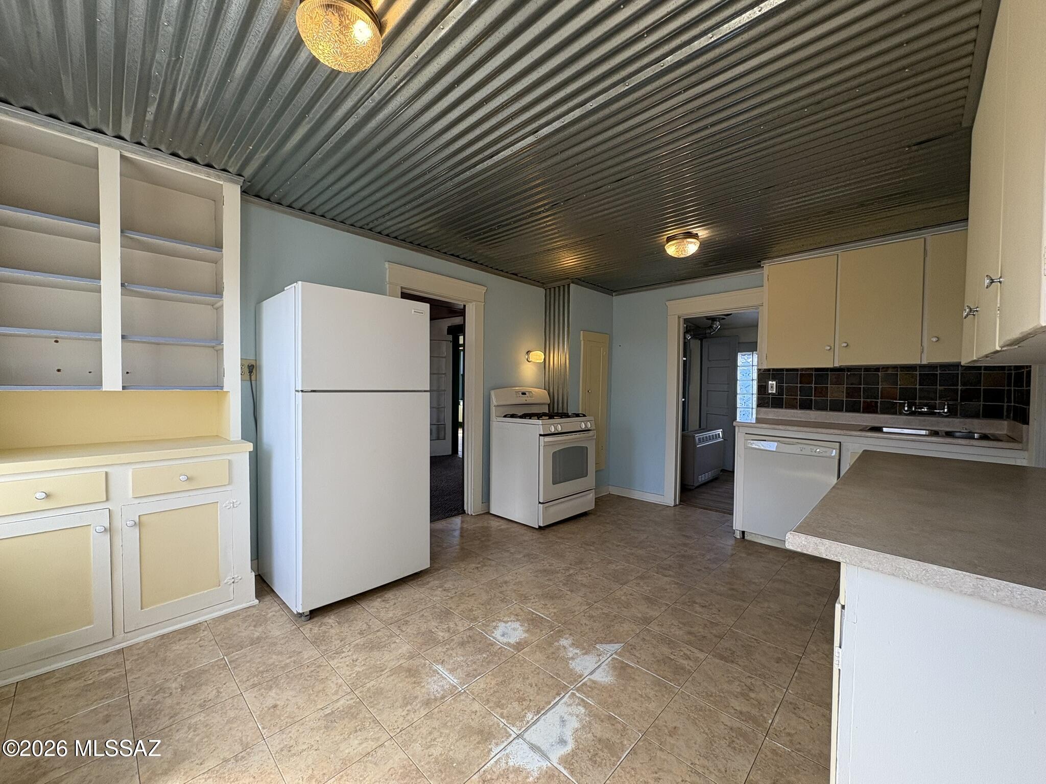 221 E Drachman Street