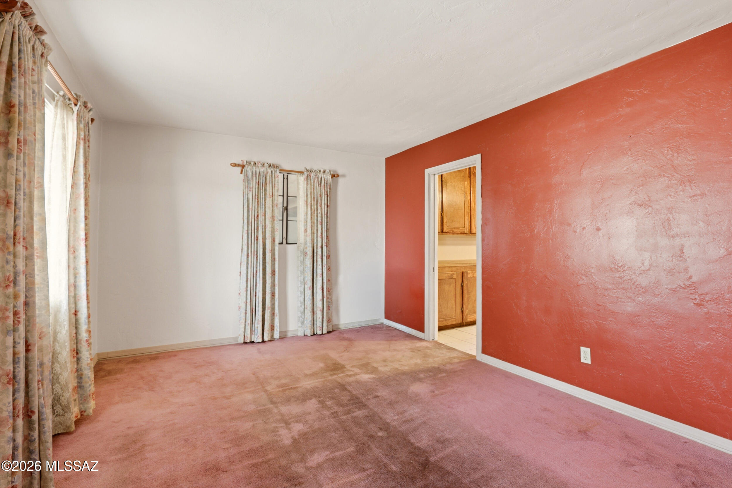 943 W Calle Garcia