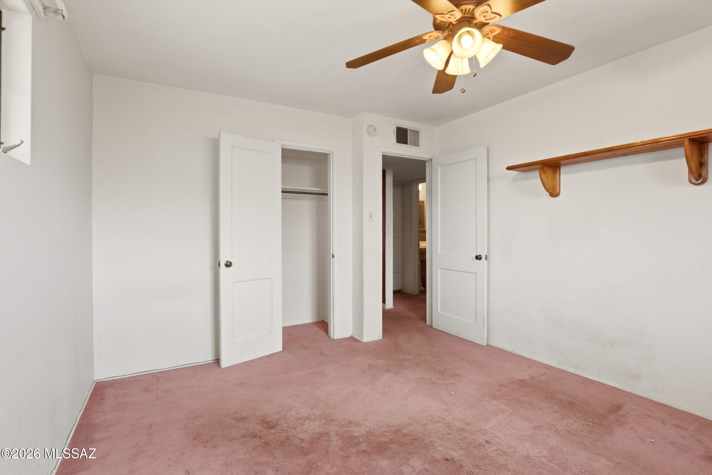 Mission Manor NO. 5 - Residential